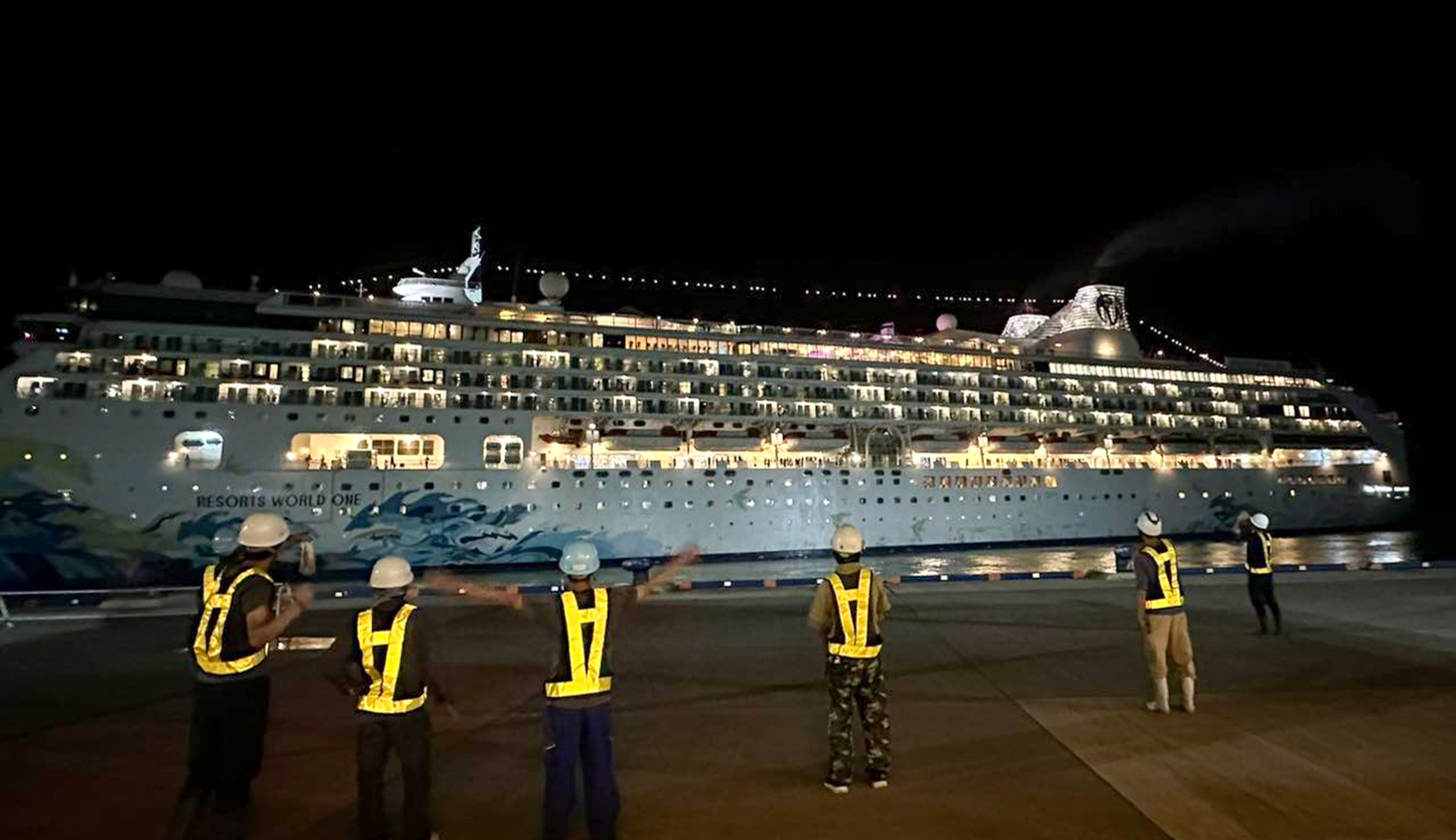 The Resorts World One cruise ship in Japan. The passengers are expected to return to Hong Kong on Friday morning. Photo: Facebook/石垣旅行社行程優惠站
