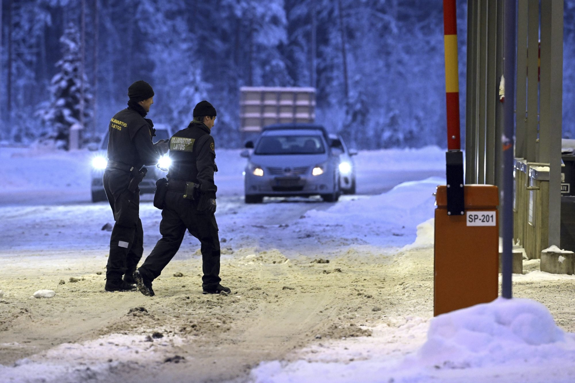 Finland extends Russian border closure ‘until further notice’ | South ...