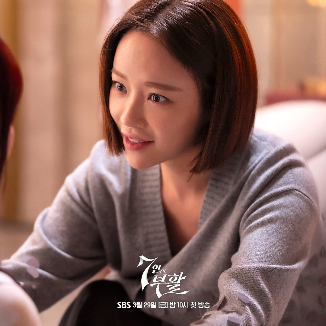 South Korean actress Hwang Jung-eum wrongly accused a young woman of having an affair with her golfer husband. Photo: SBS