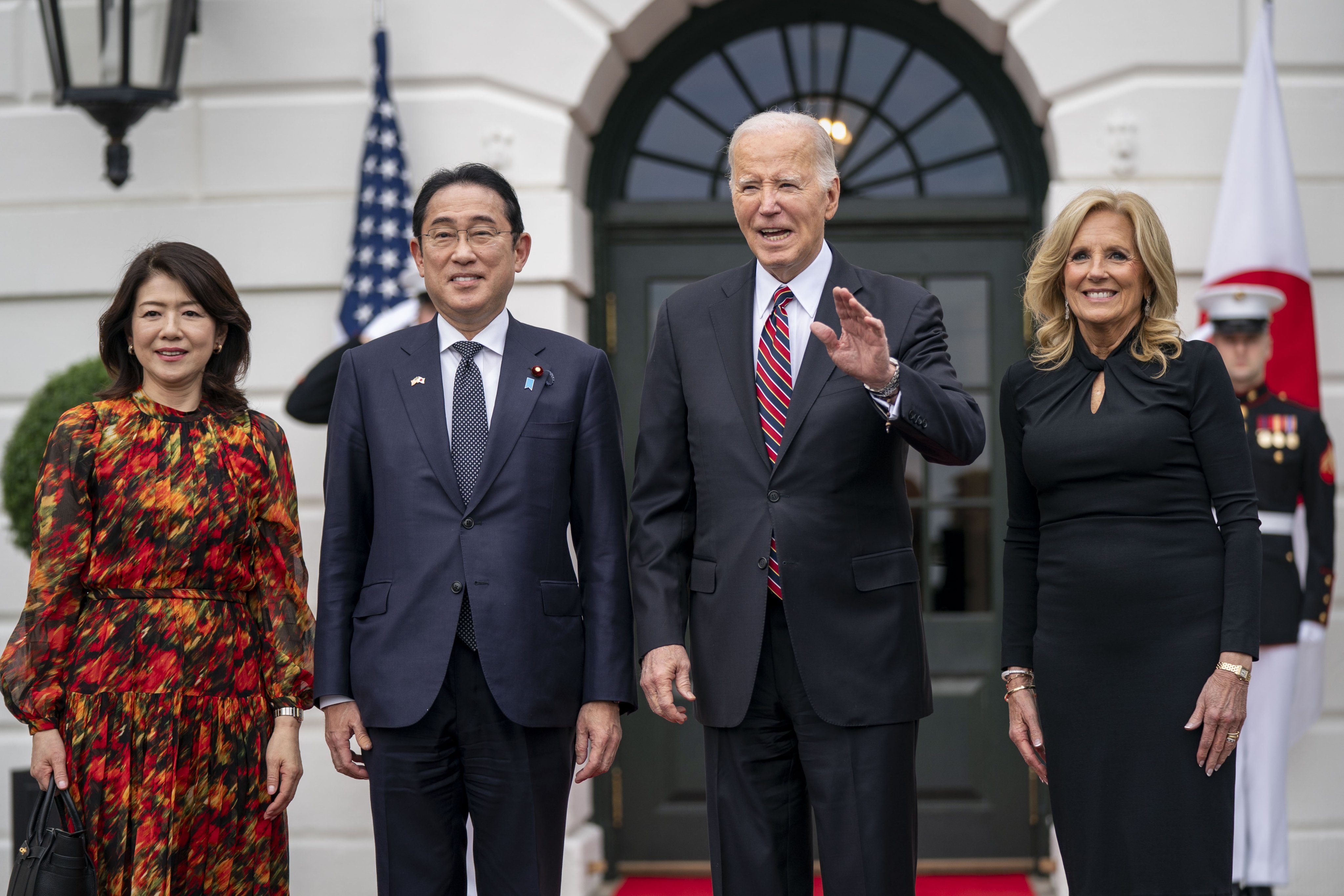 US President Joe Biden and First Lady Jill Biden welcome Japanese Prime Minister Fumio Kishida and his wife Yuko Kishida to the White House on Tuesday.  Photo: EPA-EFE