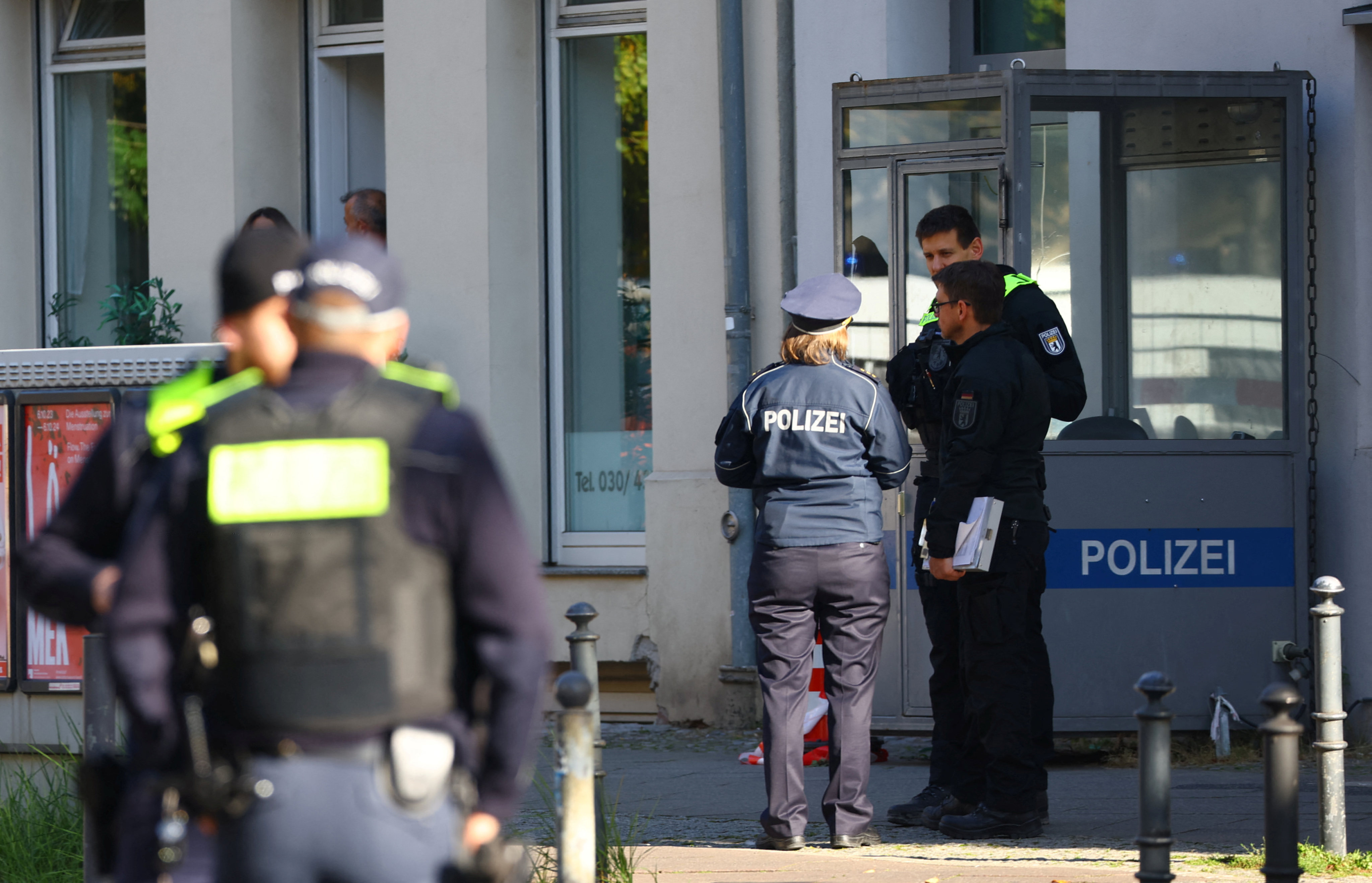 Police stand outside after two Molotov cocktails were thrown at the Skoblo Synagogue and Education Center in Berlin in October last year. Germany has been on high alert for Islamist attacks since the outbreak of the Israel-Gaza war in October. Photo: Reuters