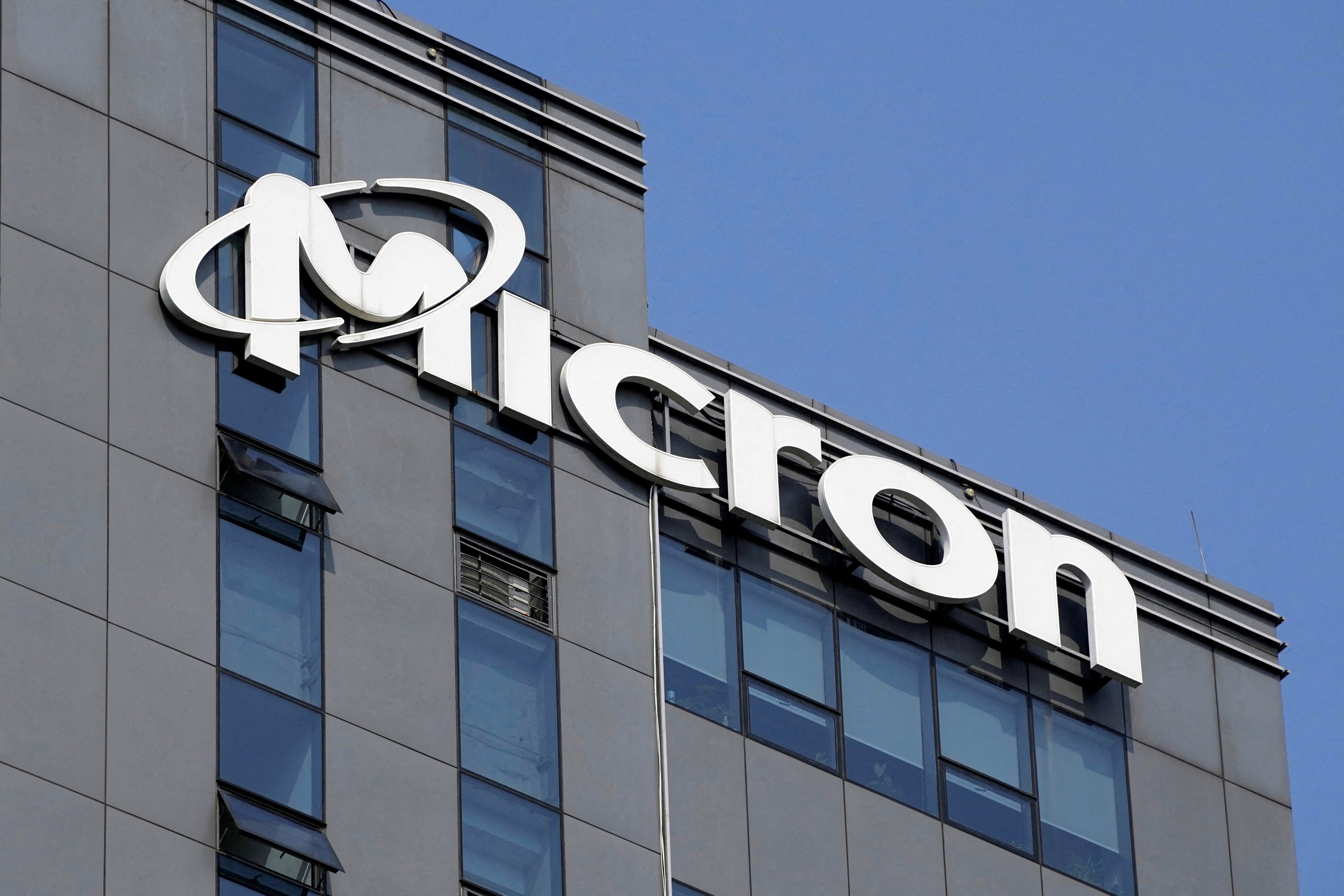 The company logo is seen on the Micron Technology offices in Shanghai, May 25, 2023. Photo: Reuters