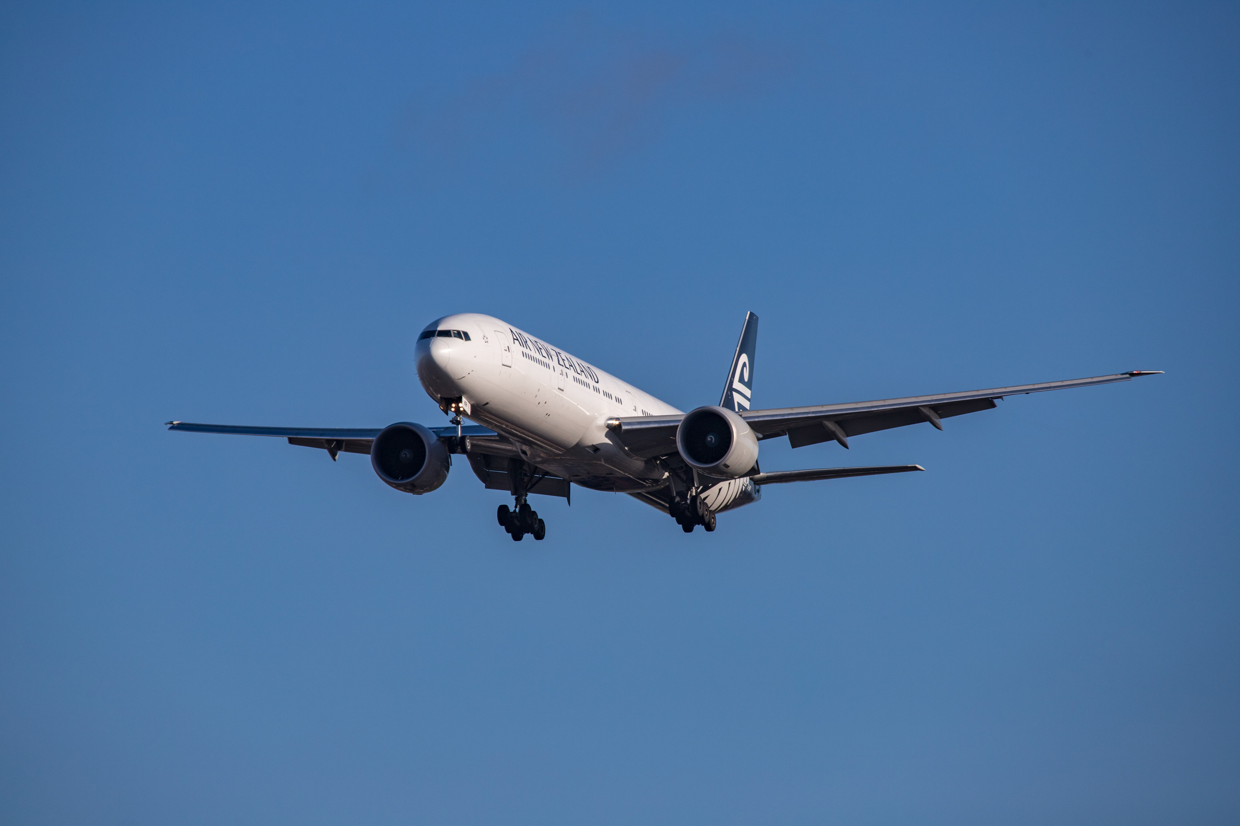 A passenger on an Air New Zealand flight suffered a broken leg after the jet experienced severe turbulence. Photo: Getty Images