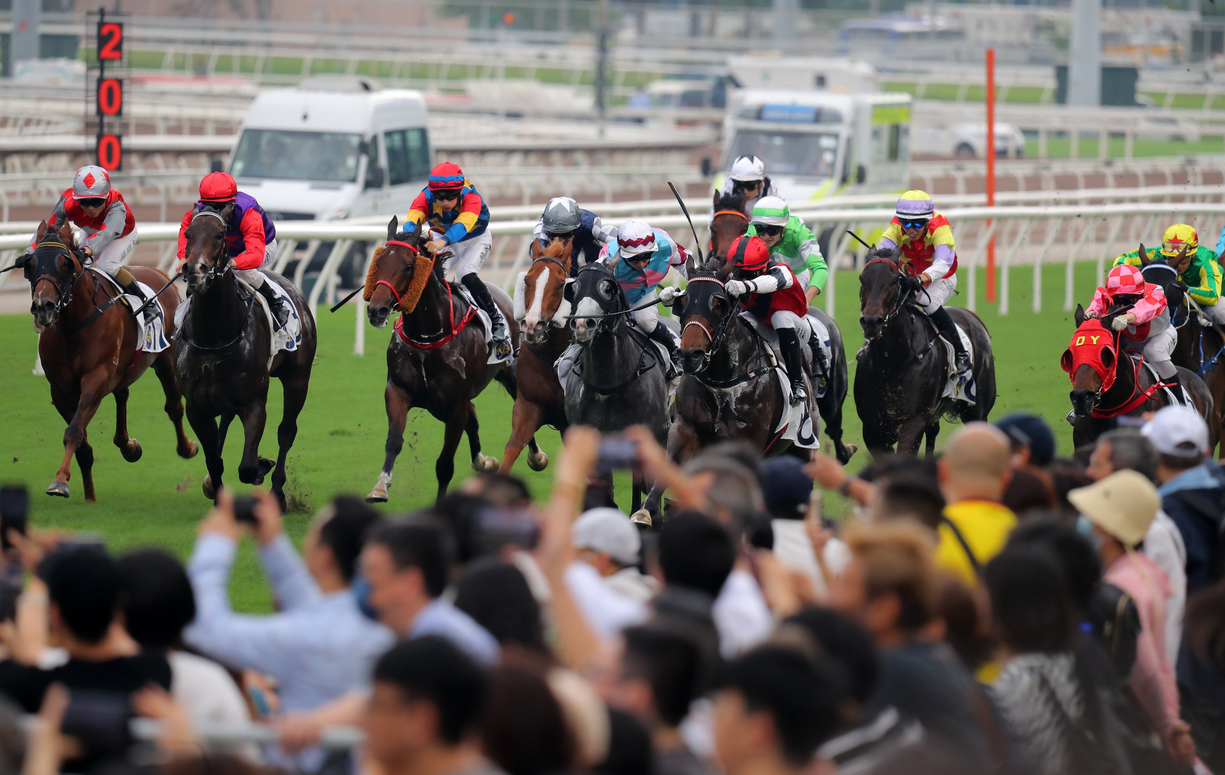 A horse race at Sha Tin on April 20. The fractional horse ownership or investment model has been in robust operation in Japan, Australia, the United Kingdom and the United States, and could be considered for Hong Kong. Photo: Kenneth Chan.