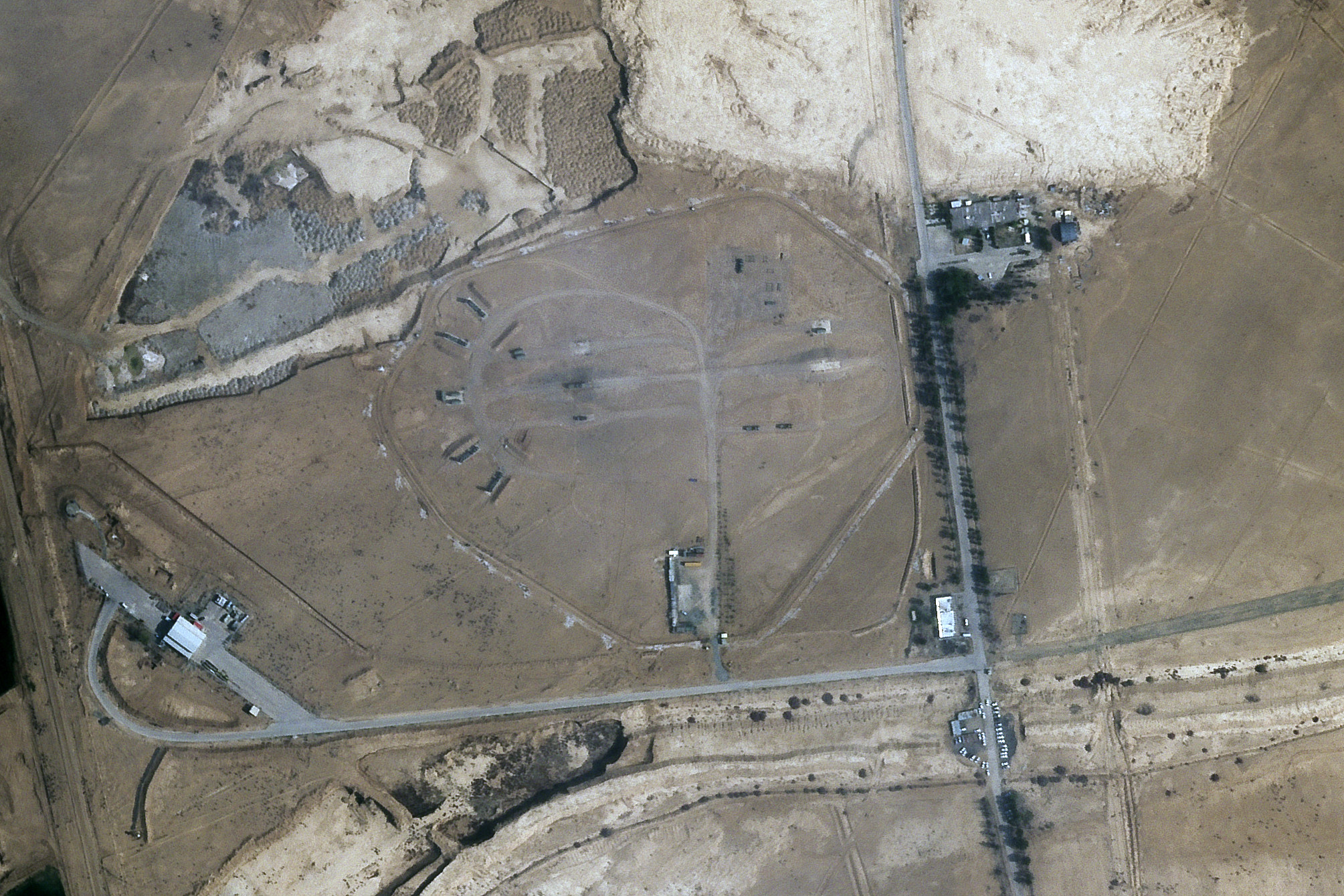 A missile defence site near an international airport and air base in Isfahan, Iran. Photo: Planet Labs PBC via AP