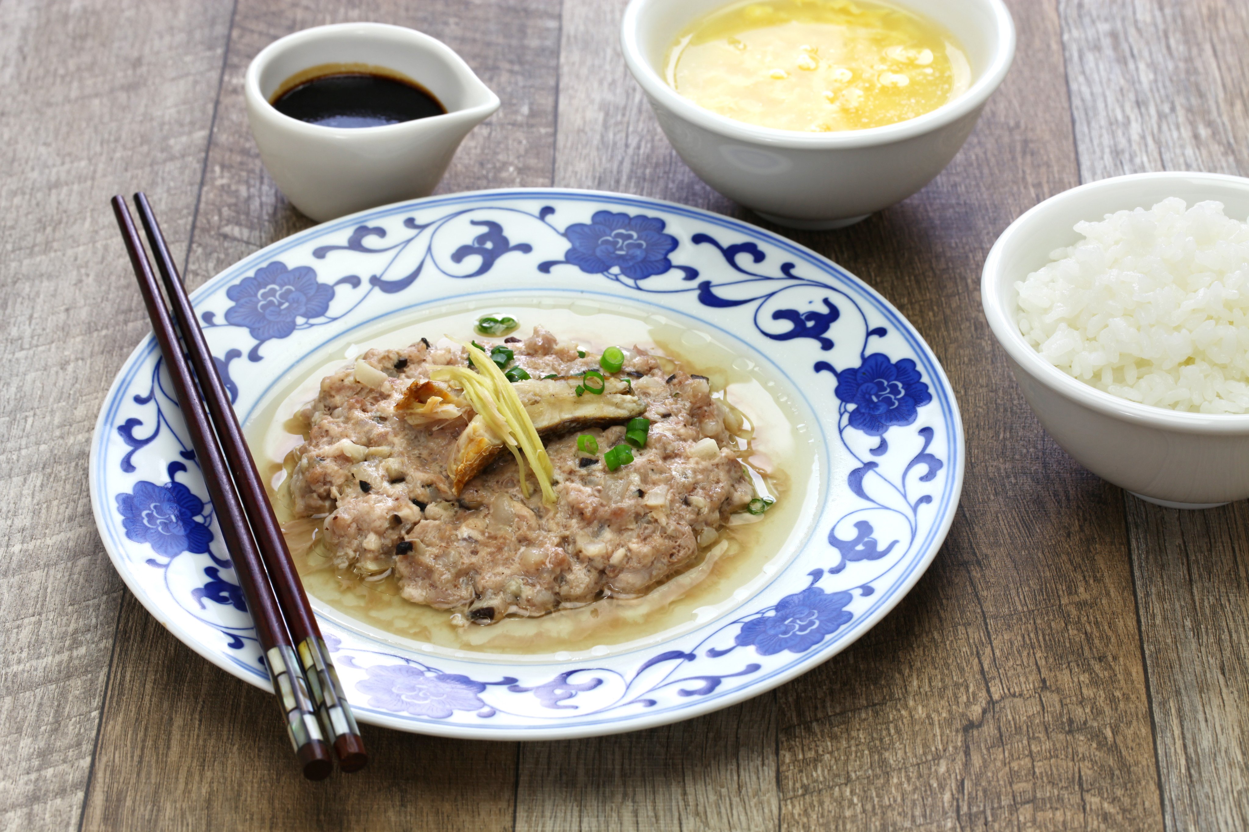 Steamed pork patties are a staple in Cantonese cuisine. Photo: Shutterstock