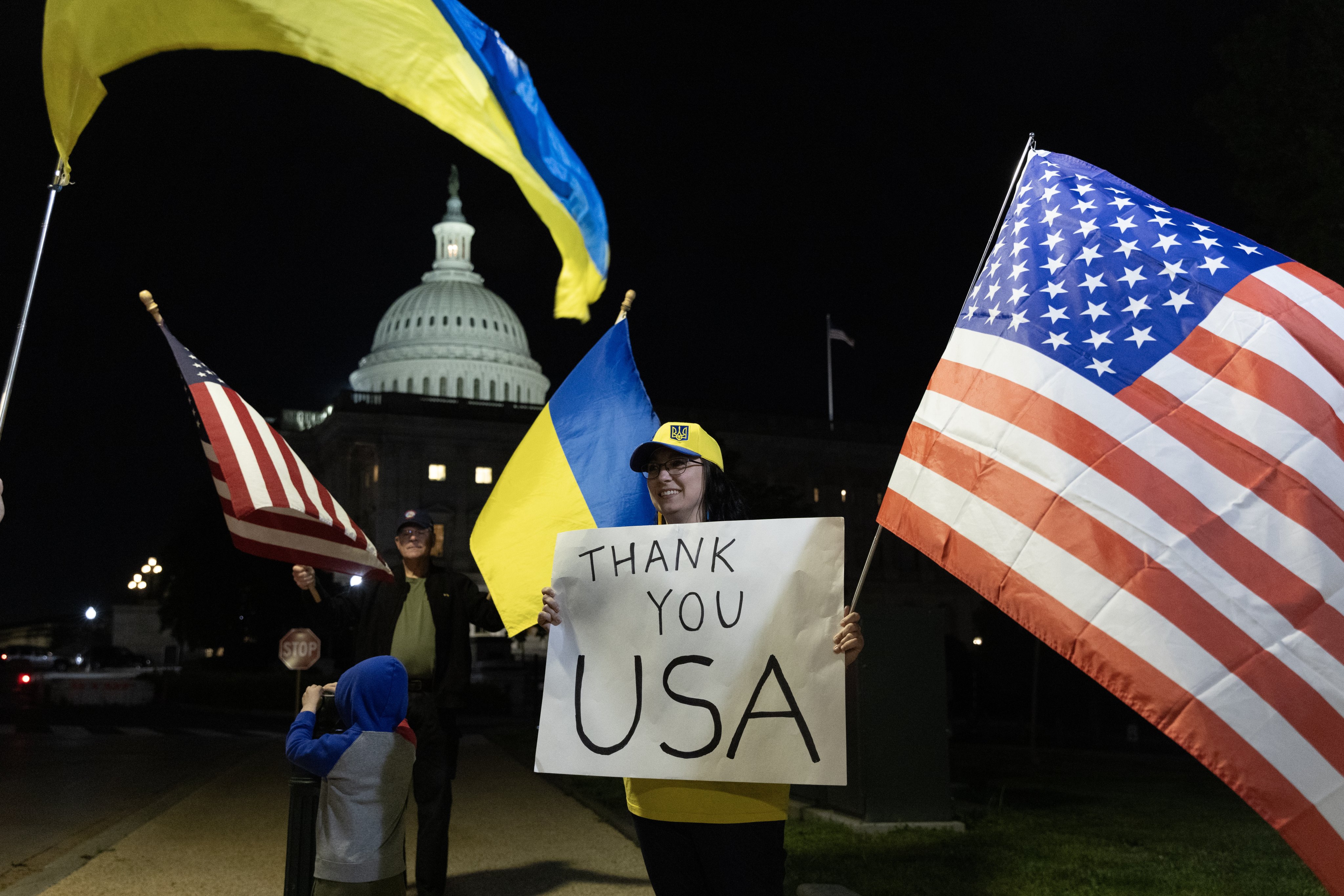 Supporters of Ukraine outside the US Capitol in Washington after the US Senate vote. Photo: EPA-EFE
