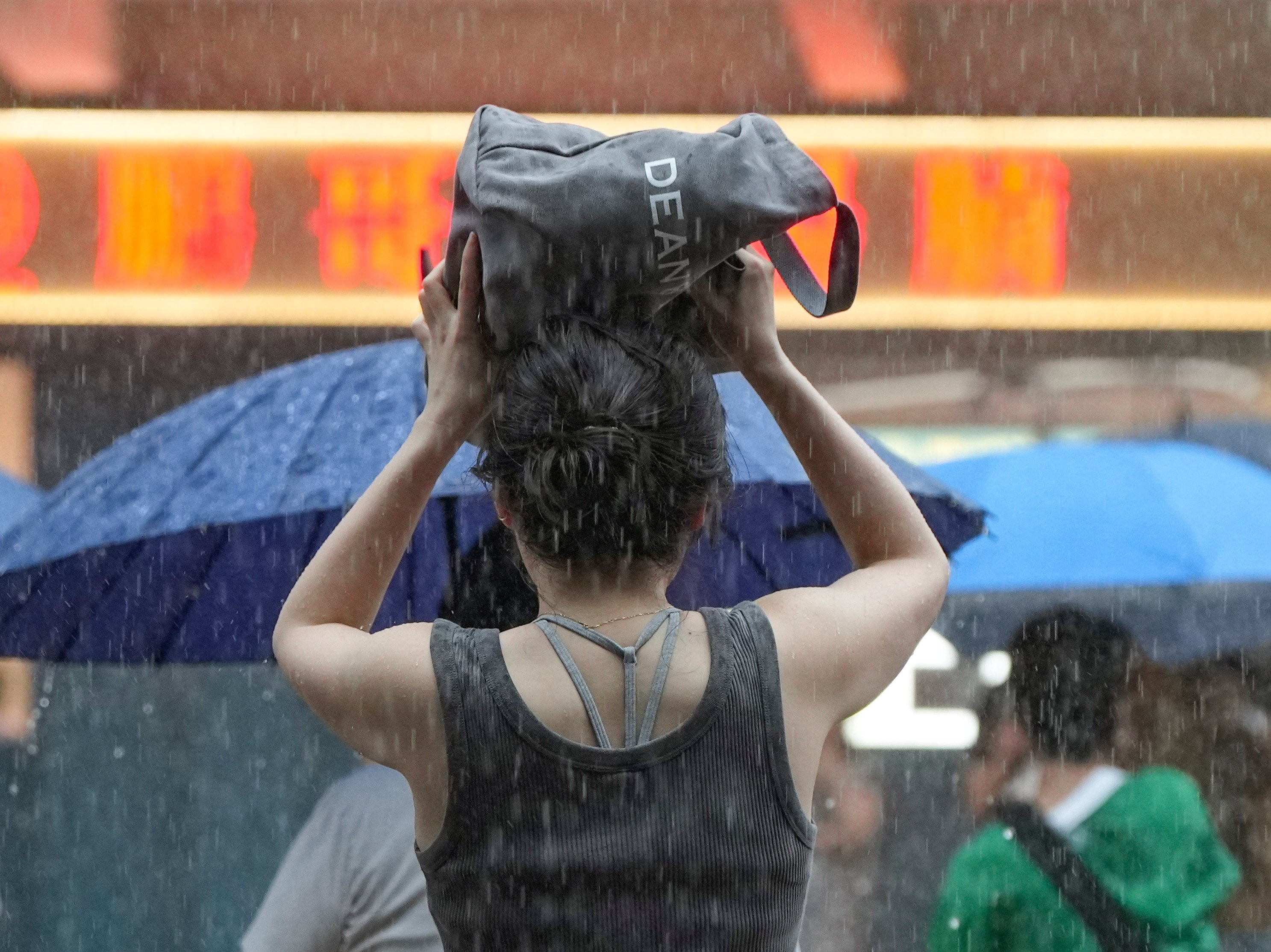 In the past few days, Hong Kong has been grappling with unstable weather, with the Observatory issuing multiple amber storm warnings due to heavy rain. Photo: Sam Tsang