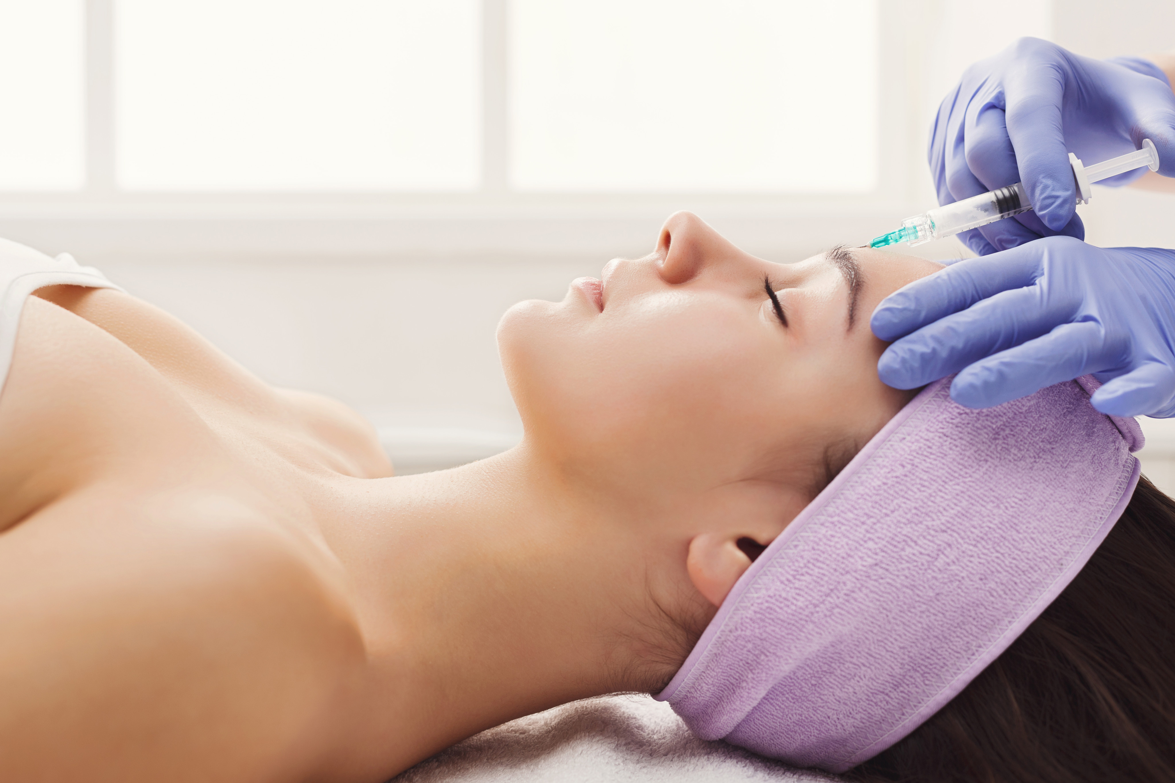 What are vampire facials and why are they linked to cases of HIV? Photo: Shutterstock
