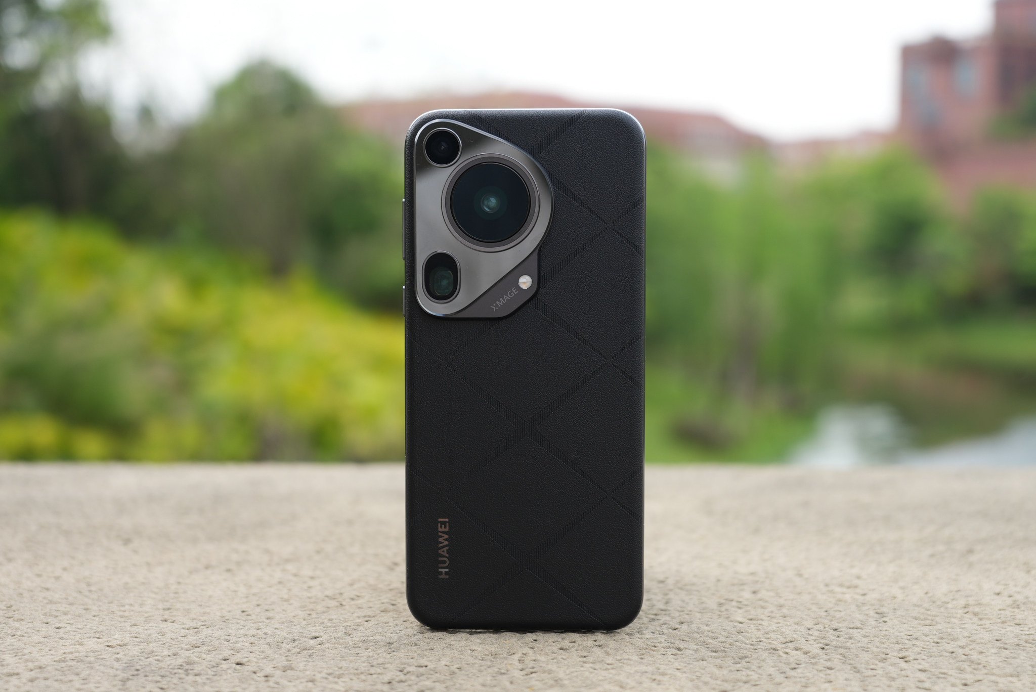 The Huawei Pura 70 Ultra stands up to other flagship smartphones including the iPhone in terms of performance, and has one of the best camera systems on the market. Photo: Ben Sin