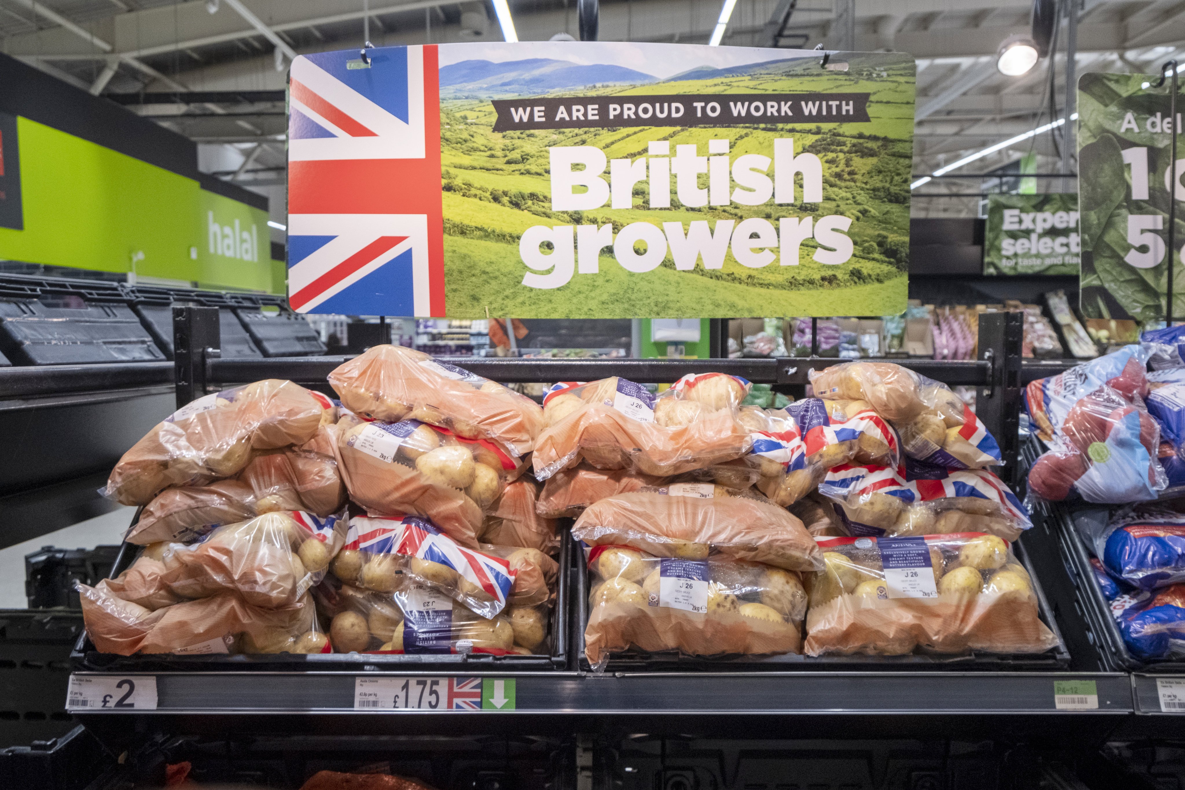 Potatoes for sale in a supermarket in England. Photo: Getty Images