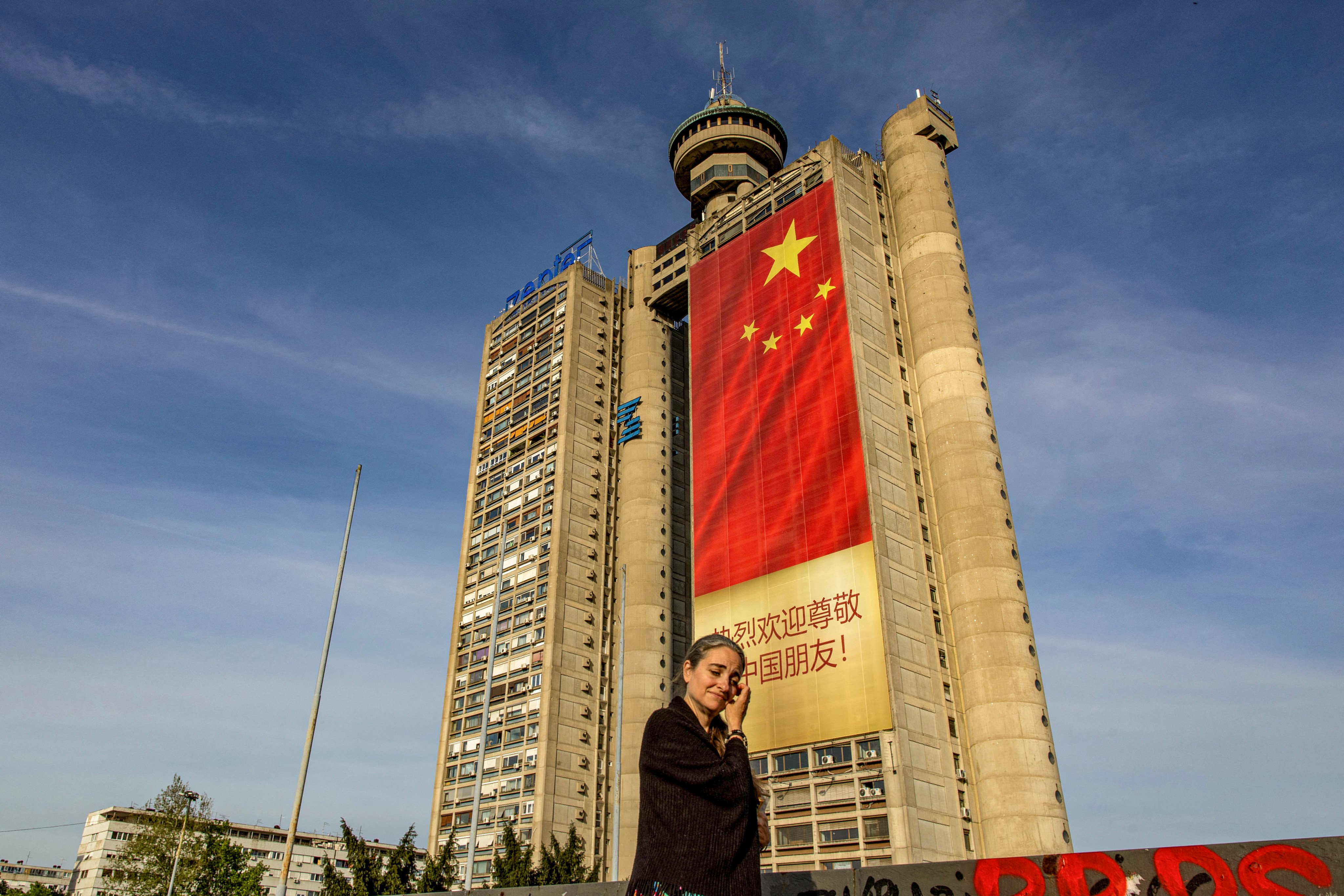 A giant Chinese flag flies in Belgrade ahead of Xi Jinping’s visit. Photo: Reuters 