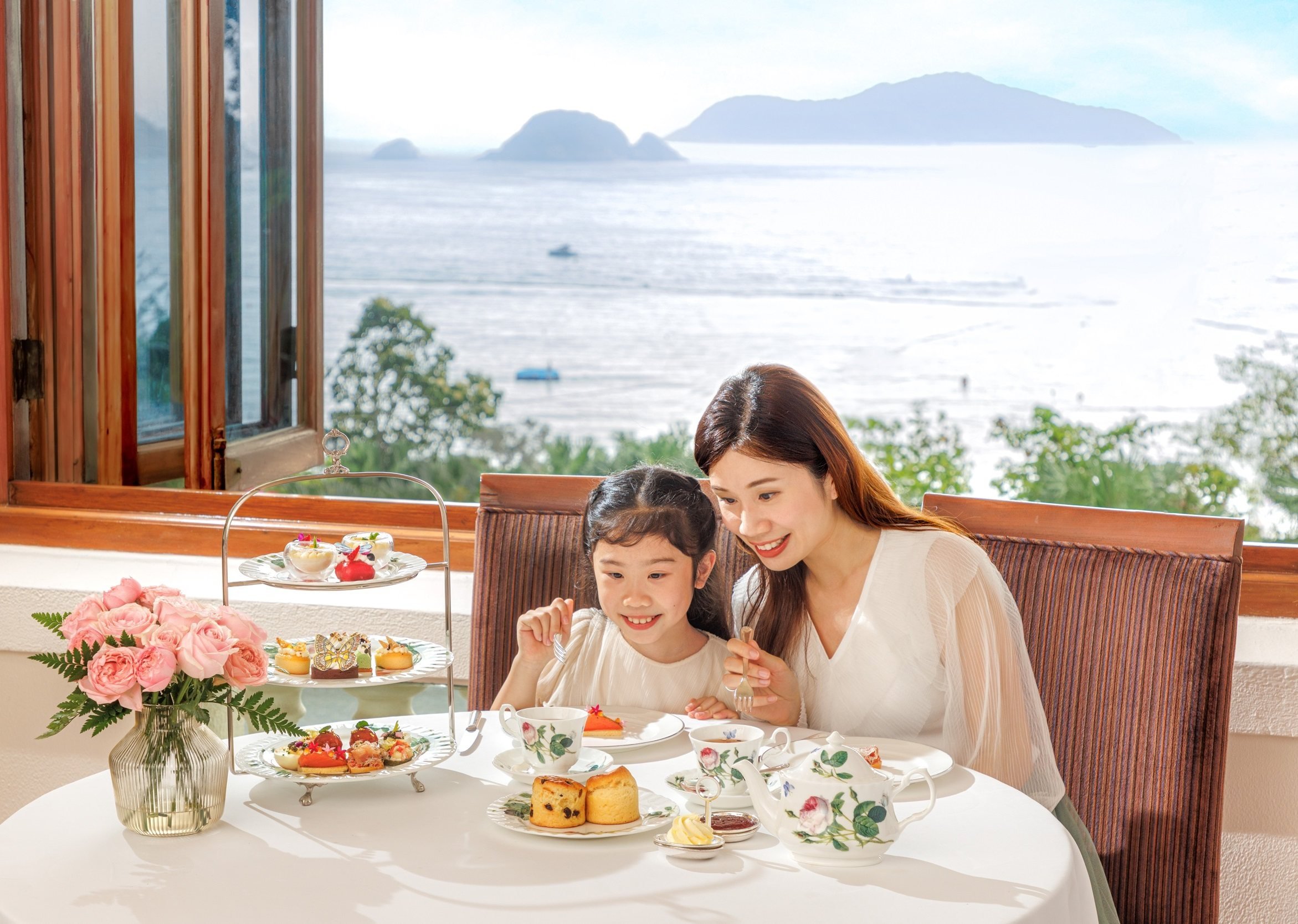 The Verandah at The Repulse Bay will serve a Mother’s Tribute Afternoon Tea from May 8 to 12. Photo: The Verandah