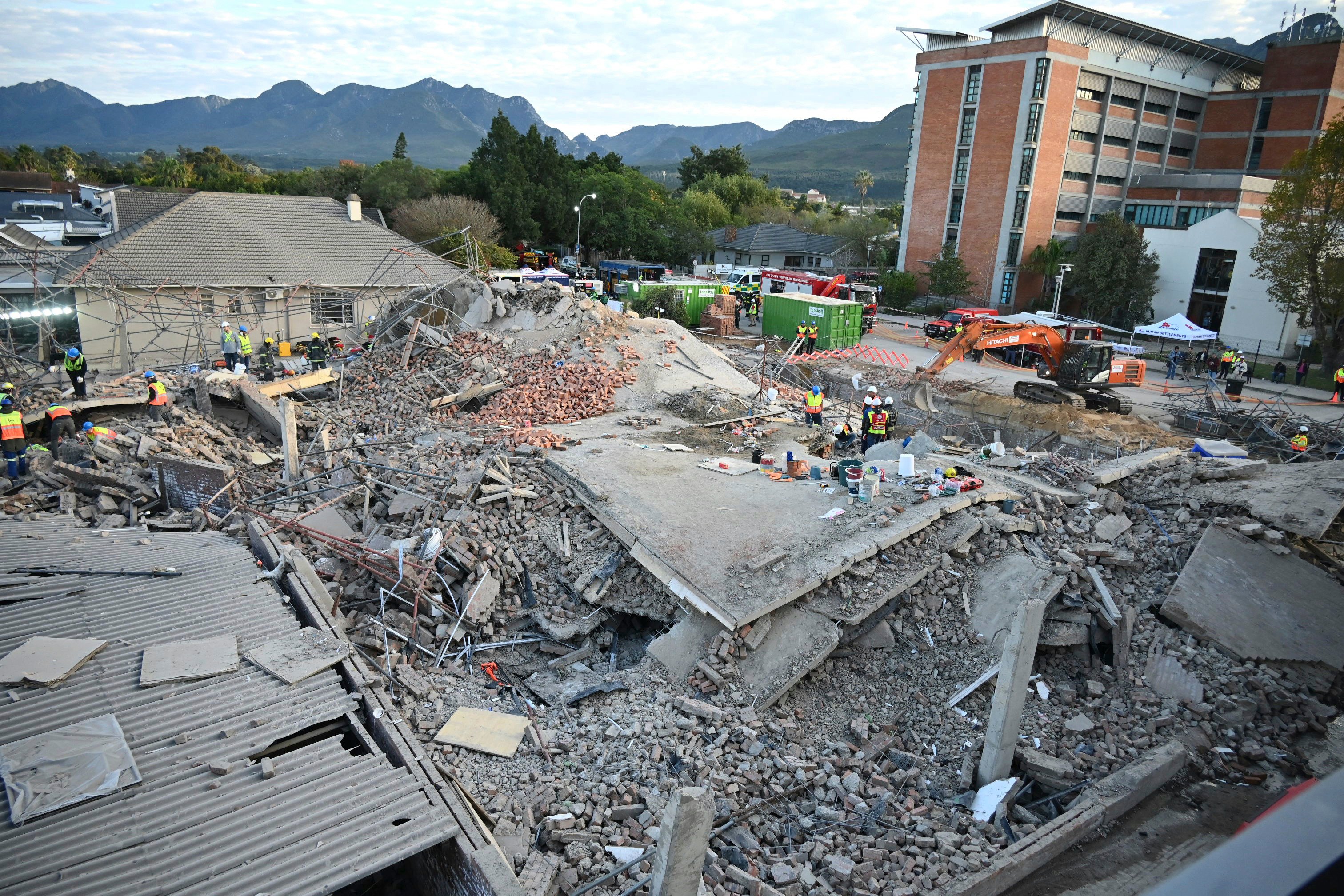 The scene of the collapsed building in George, South Africa. Photo: AP