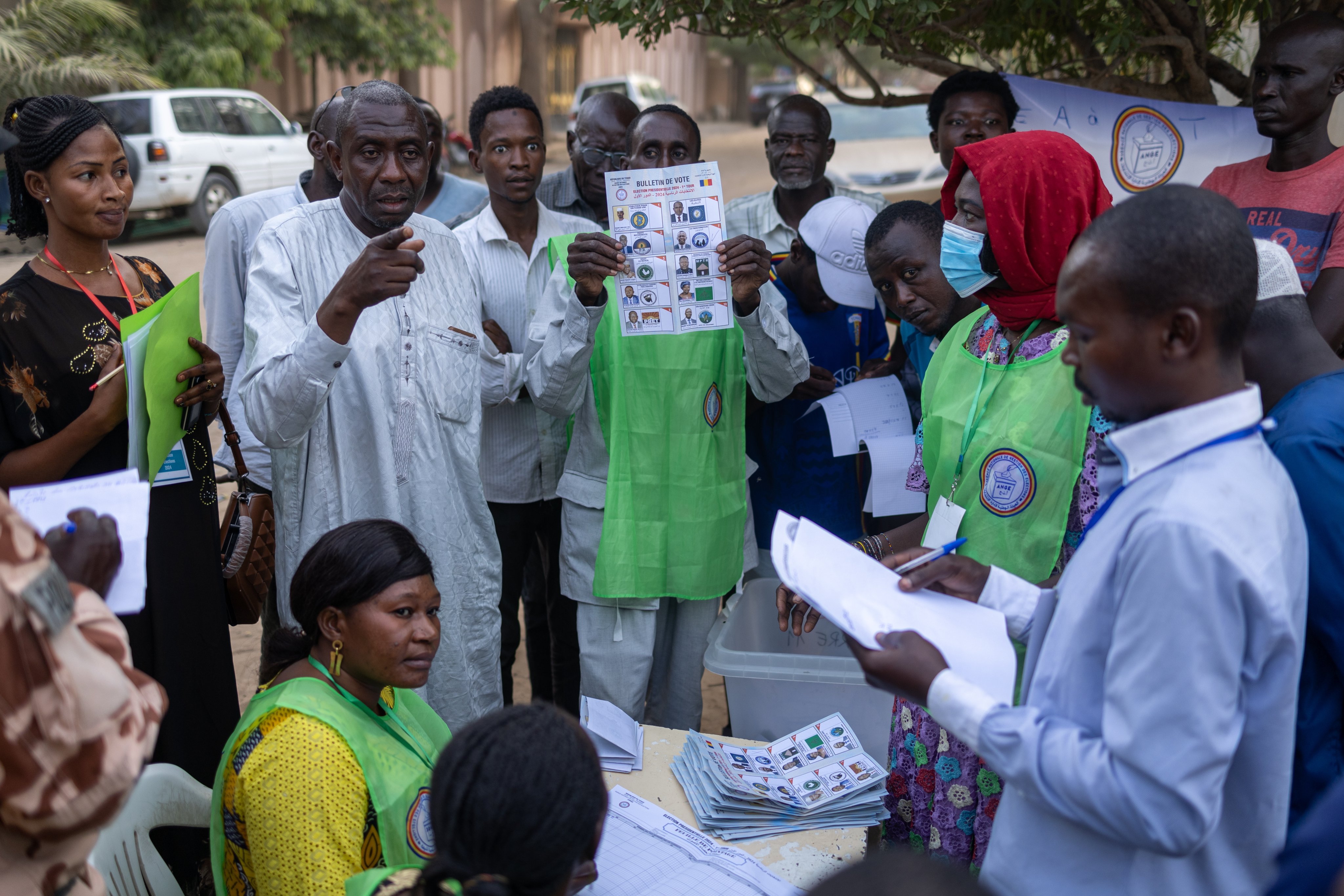 Election officials count ballots in N’Djamena, Chad on Monday. Earlier, a voter was shot dead at a polling station by an attacker who did not have a voting card. Photo: EPA-EFE