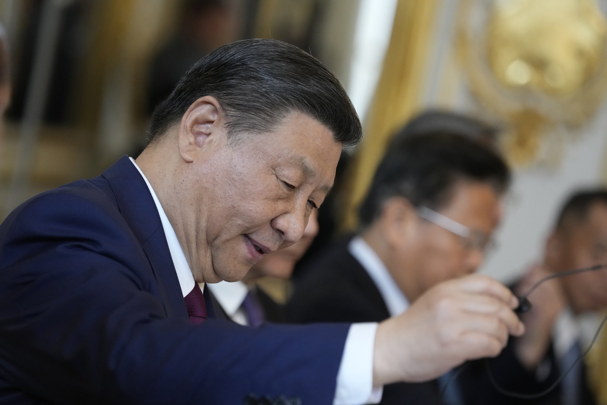 Xi lors d'une séance de travail à l'Elysée à Paris lundi.  Photo : EPA-EFE