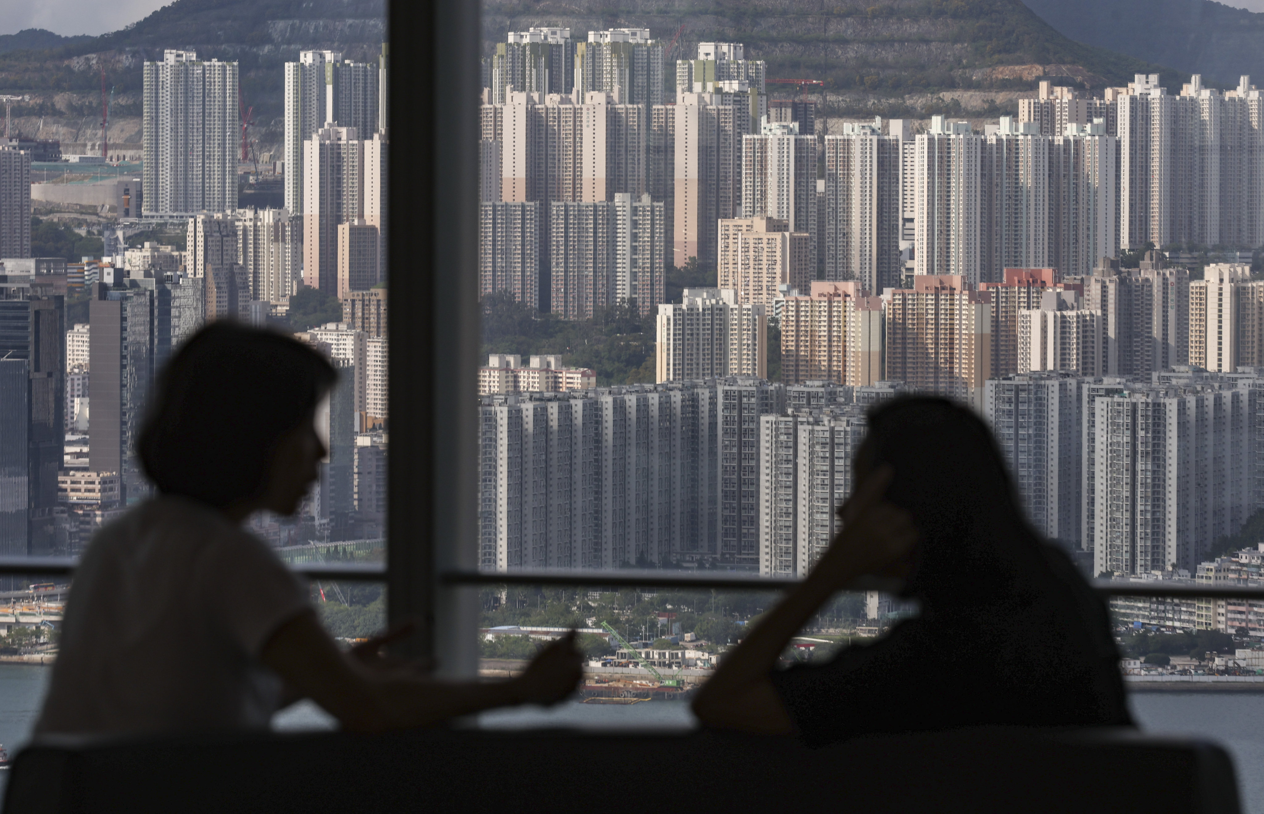 The increase in the value of mortgage insurance and applications comes on the back of a surge in property transactions in Hong Kong. Photo: Yik Yeung-man