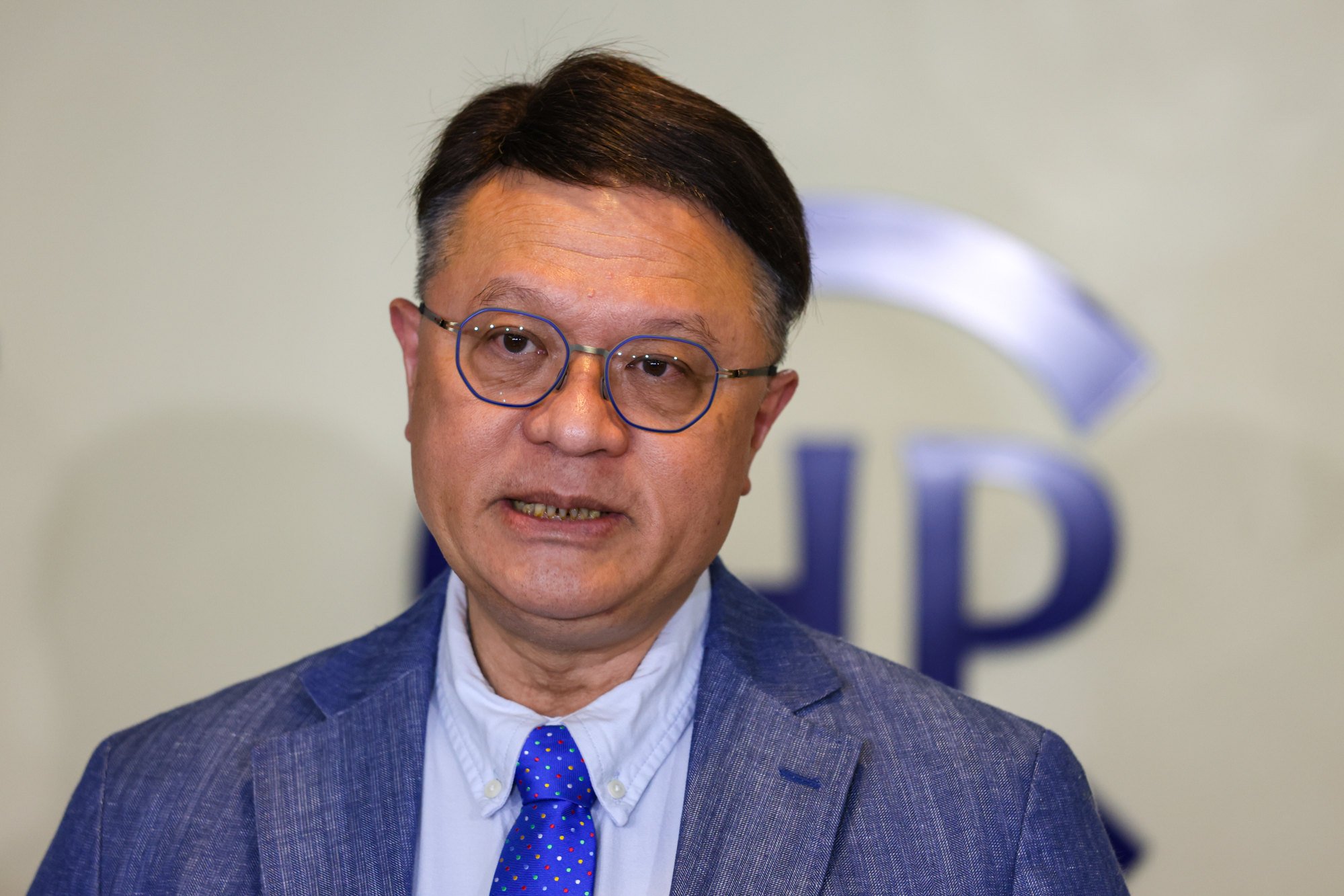 Professor David Hui has advised residents to get vaccinated against the flu as soon as possible. Photo: Yik Yeung-man