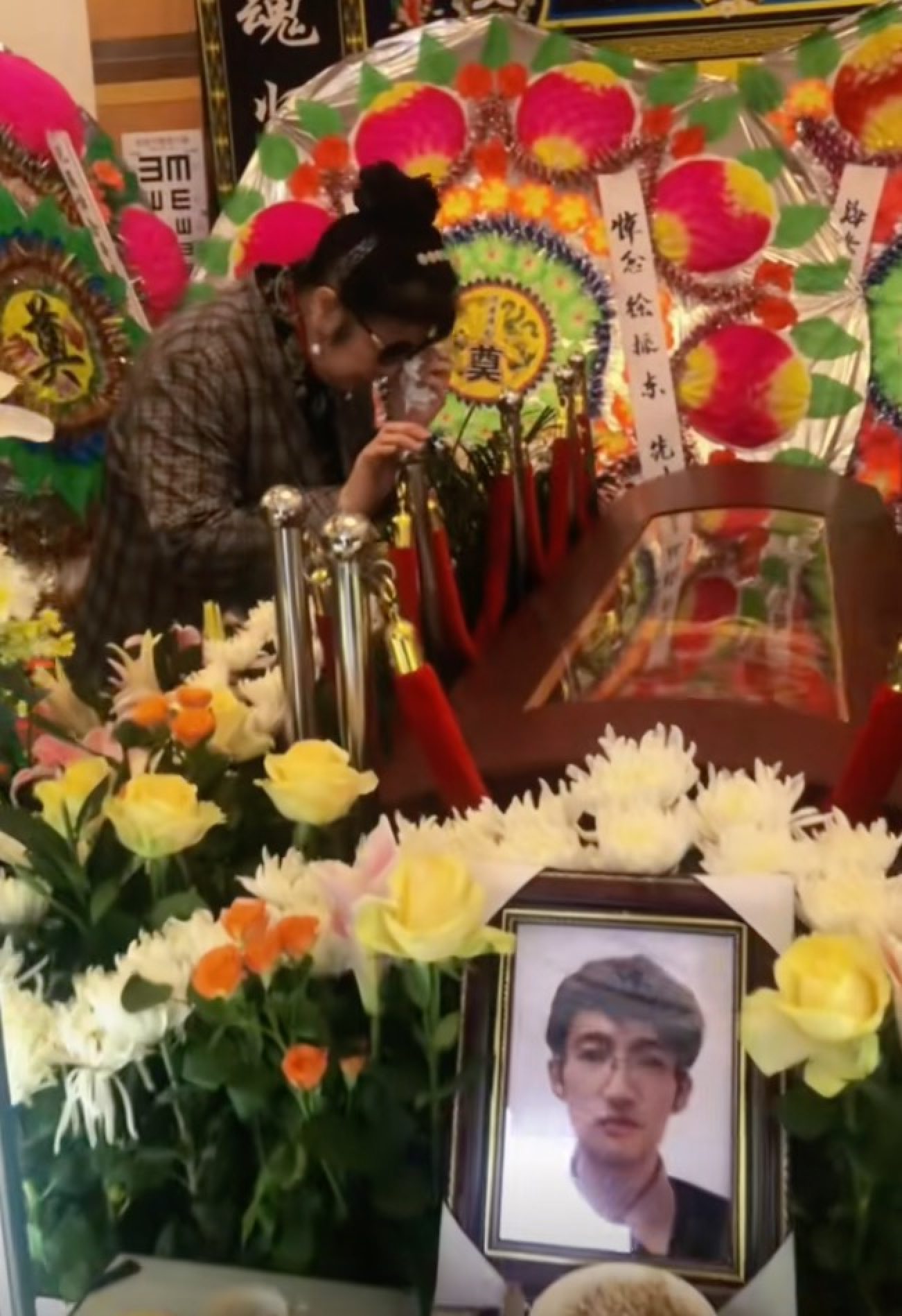 Xu’s mother announced his passing at their home earlier in the day on April 26. Photo: Douyin