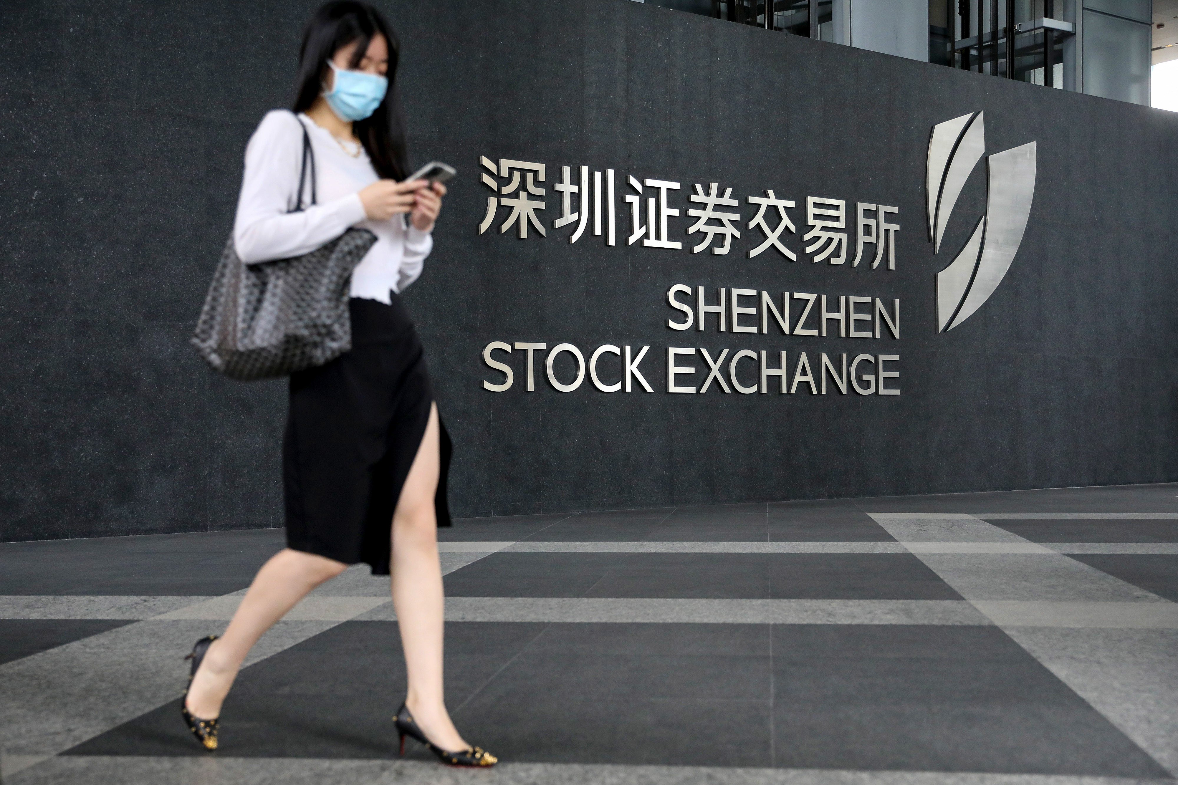 With the Inland Revenue Department ’s inclusion of the Shanghai and Shenzhen stock exchanges to its list of recognised bourses, Hong Kong companies that list their bonds on these two markets can apply for tax deduction on their interest payments in the city. Photo: VCG via Getty Images