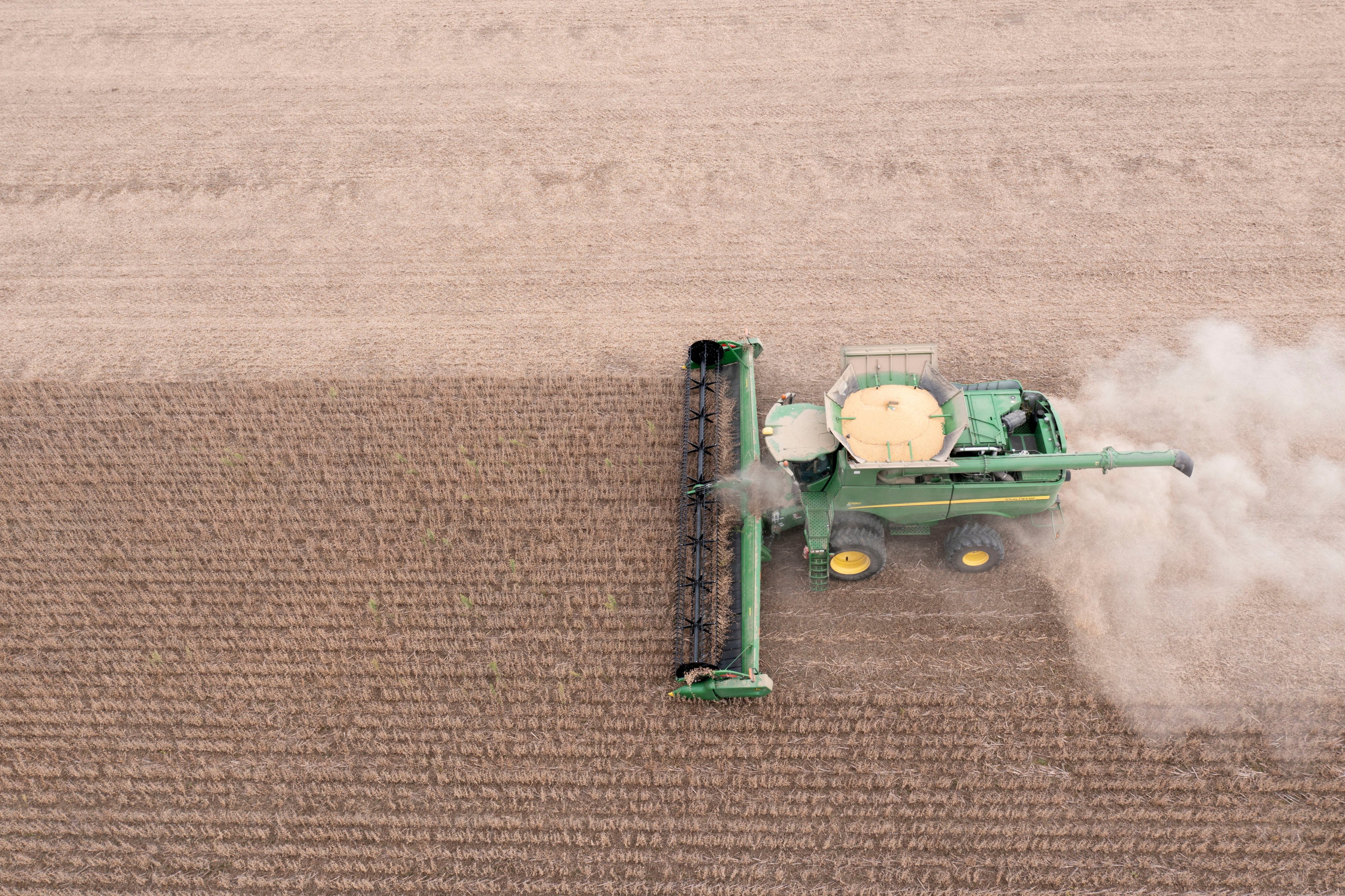 An aerial view of a tractor harvesting soybeans in Deerfield, Ohio, US, on October 7, 2021. Photo: Reuters