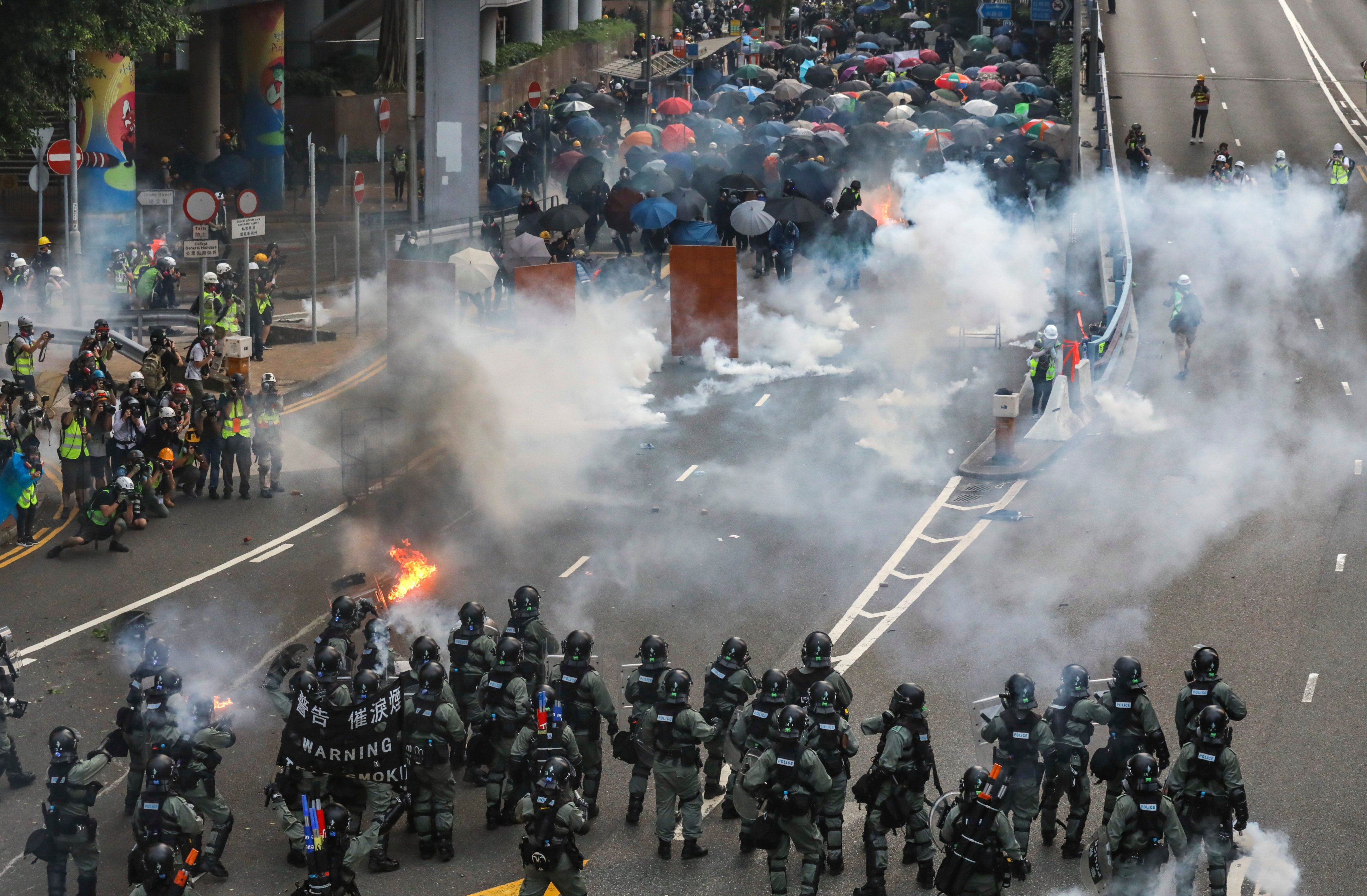 Riot police fire tear gas on protesters during a protest march in 2019. Bomb plot mastermind Wong Chun-keung continued to testify for the prosecution at the High Court on Tuesday.  Photo: K. Y. Cheng