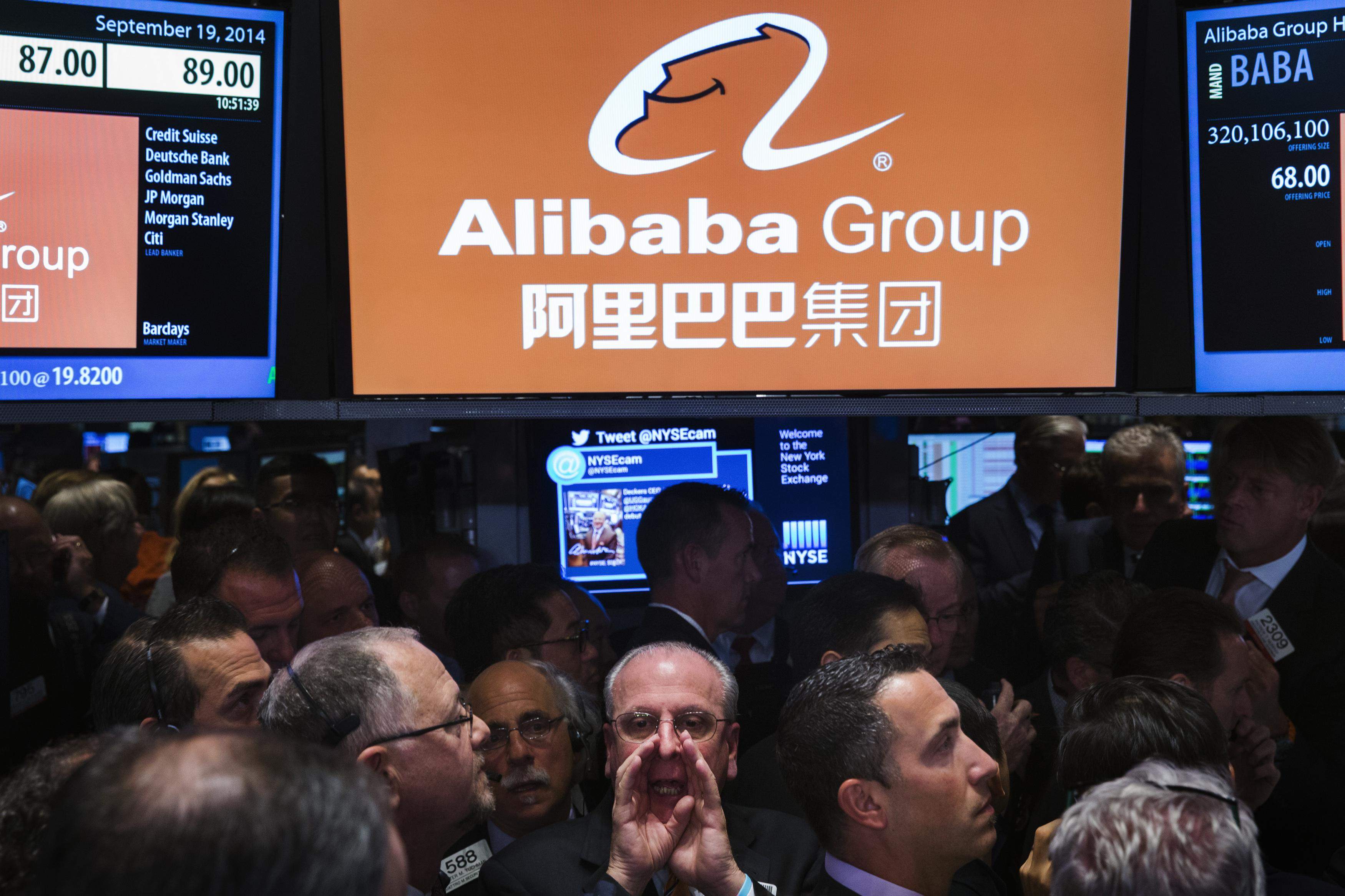 Global investors like Saudi Arabia’s PIF and Scion Asset Management boosted their stakes in Chinese stocks such as Alibaba in the first quarter. Photo: Reuters