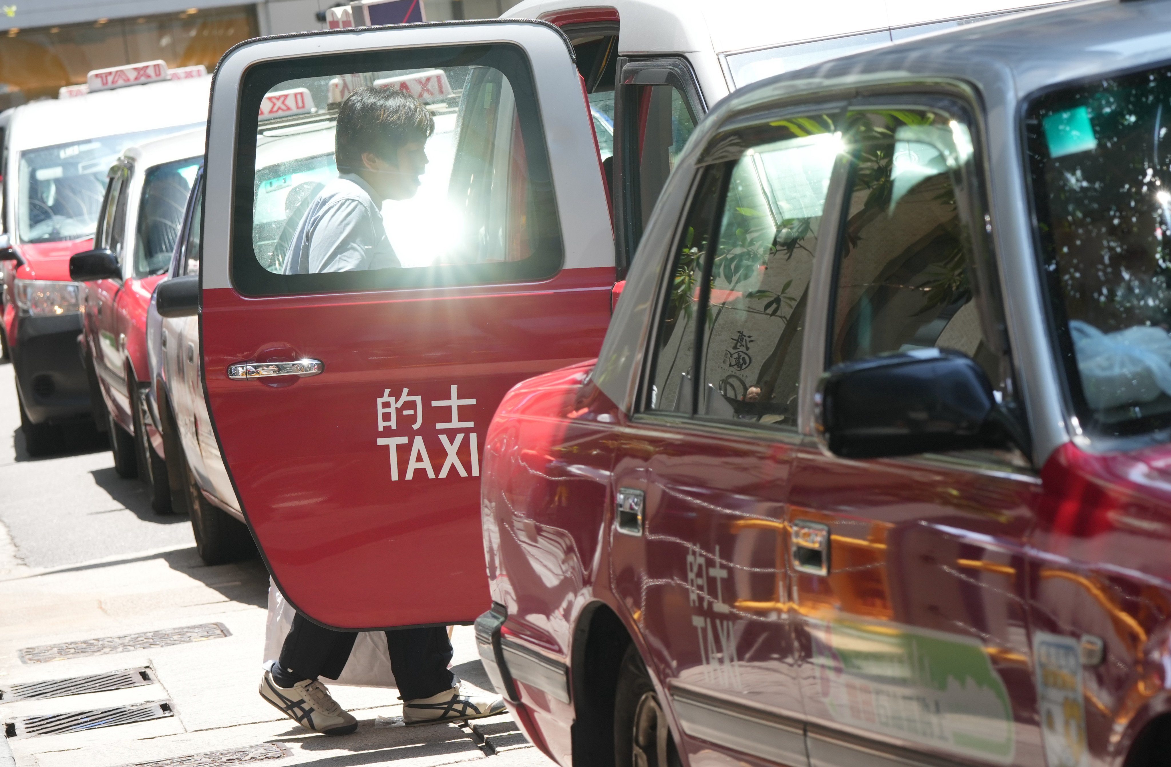 The Executive Council recently approved a HK$2 increase in flag-fall rates for all taxis. Photo: May Tse