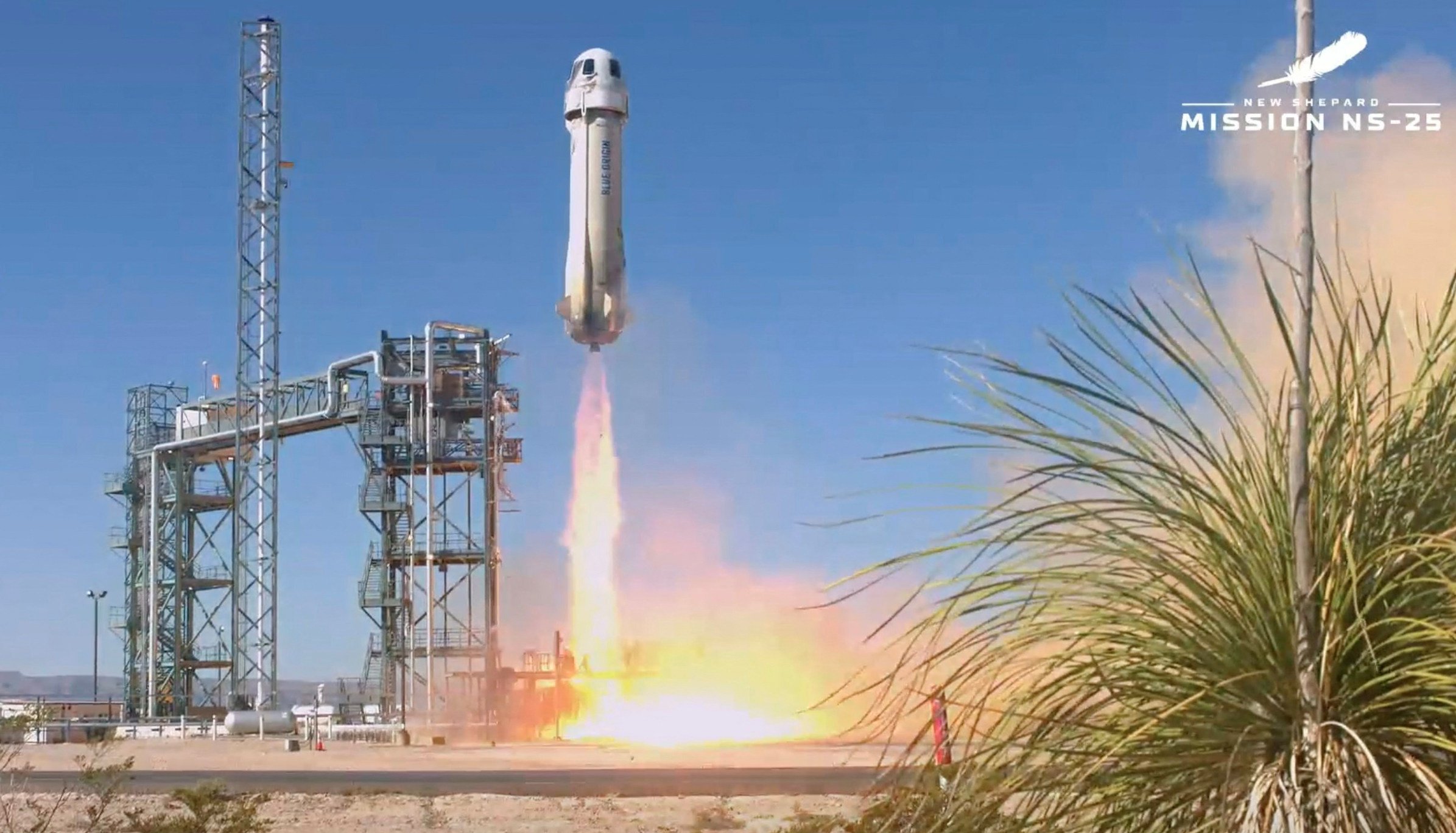 A screen grab of a Blue Origin broadcast shows the Mission NS-25, with the New Shepard 4 rocket and crew capsule, taking off from the Blue Origin base near Van Horn, Texas. Photo: AFP
