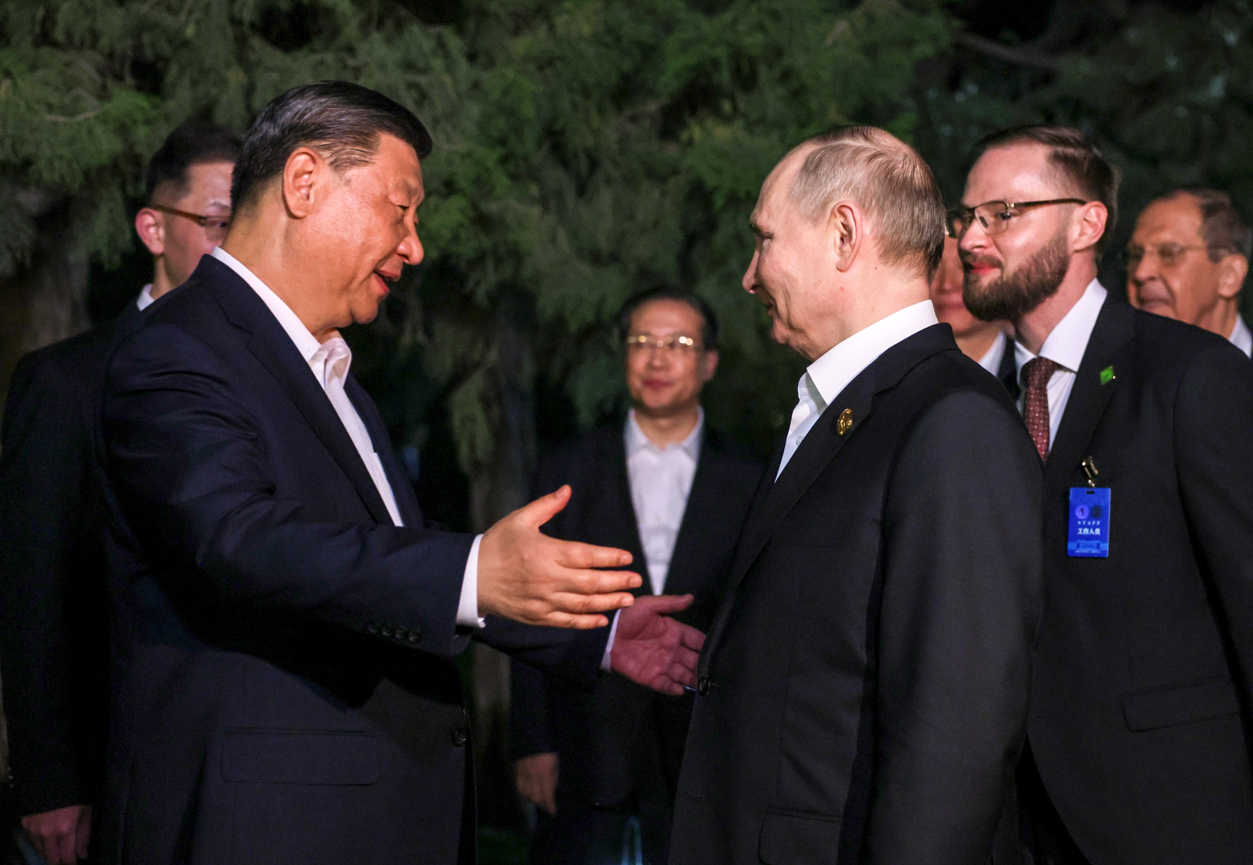 Russian President Vladimir Putin, who visited China on May 16, and Chinese President Xi Jinping vowed to build even closer ties in energy and finance sectors. Photo: EPA-EFE