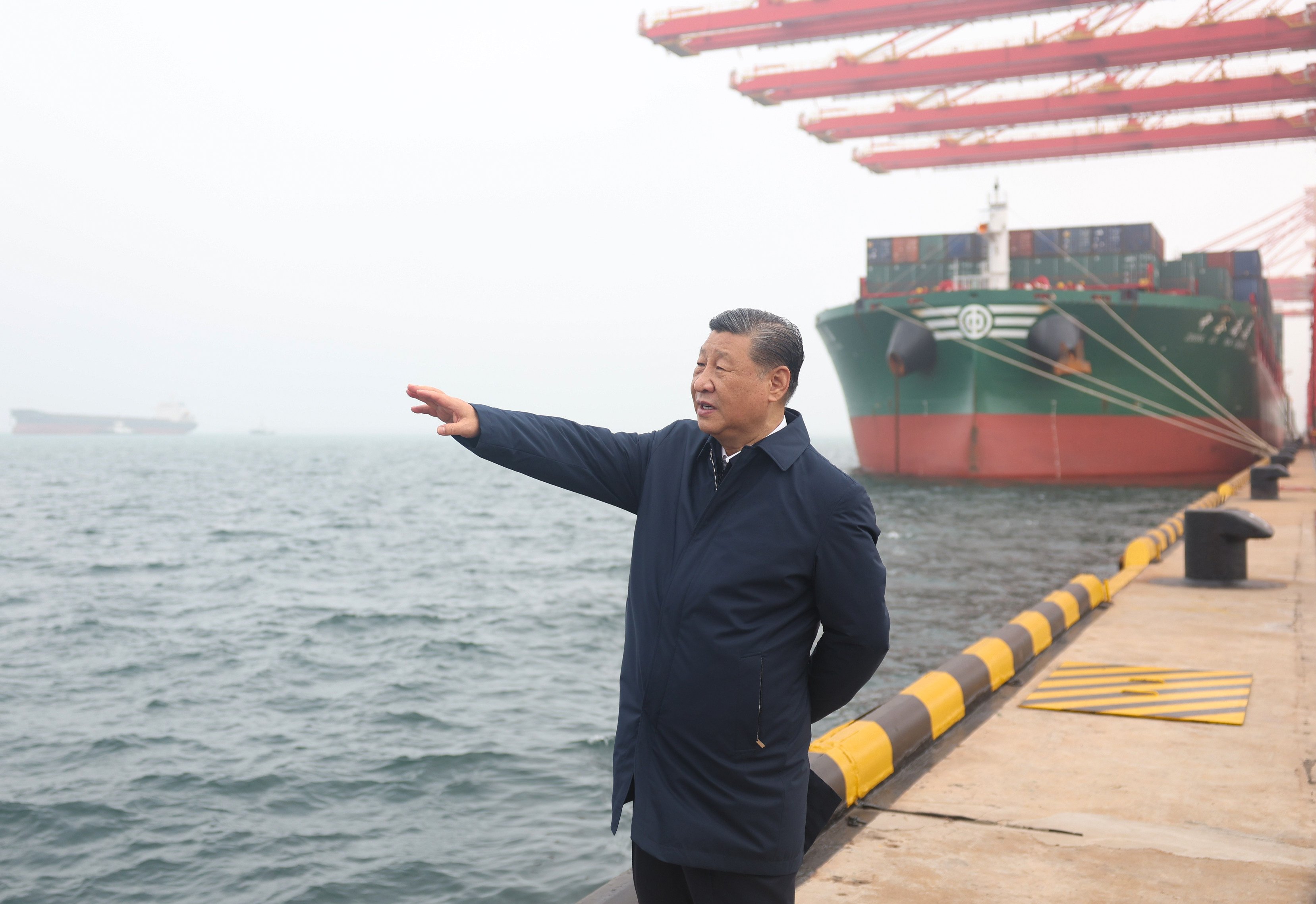 President Xi Jinping visits Rizhao Port in Shandong province on Thursday. He also stopped in Jinan, meeting business leaders there. Photo: Xinhua