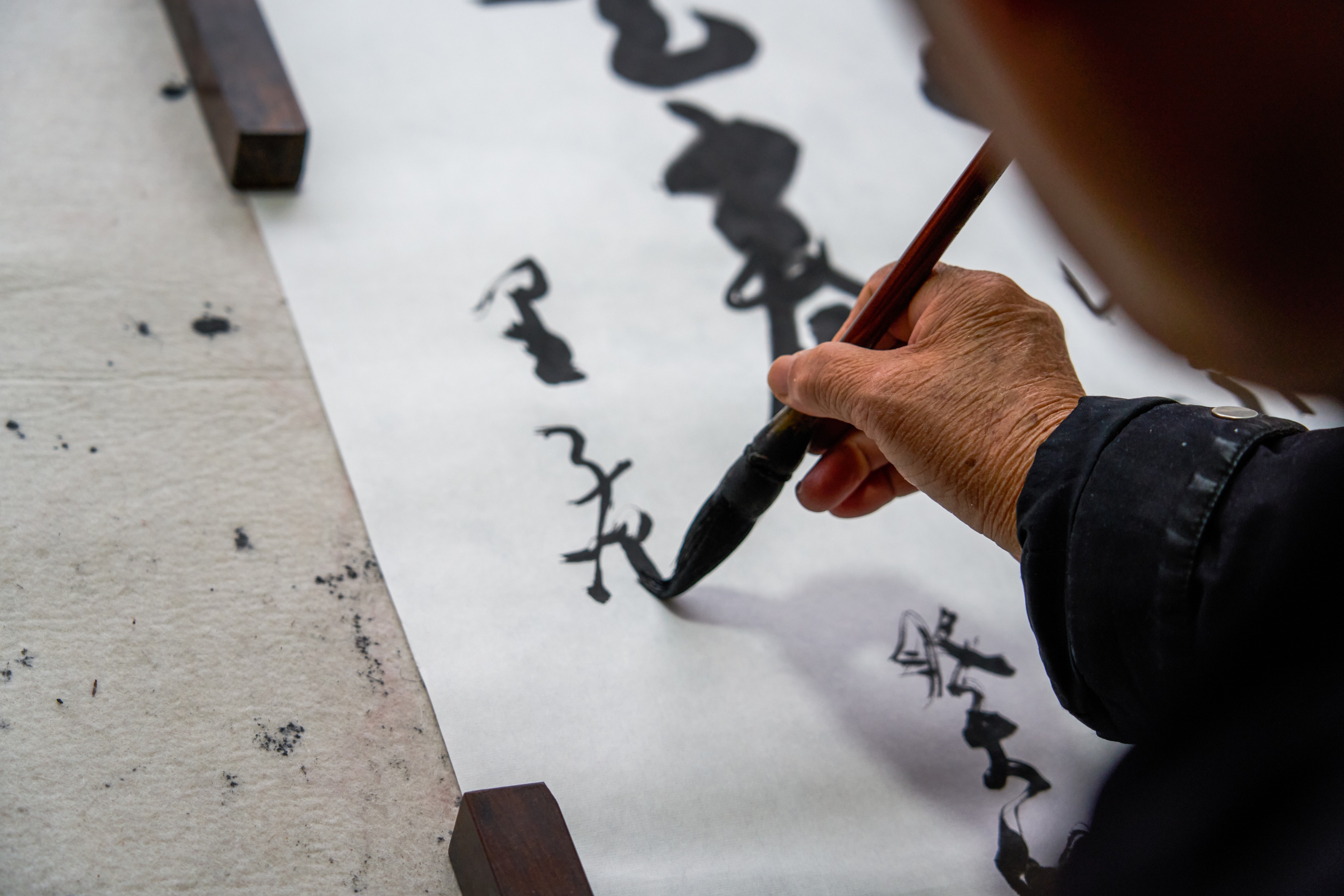 Increasing Chinese calligraphy practice can reduce risk of dementia, Hong Kong study finds. Photo: Shutterstock 