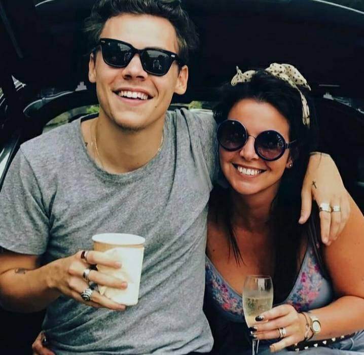 What do we know about Anne Twist, Harry Styles’ mother? Photo: One Direction Fans/Facebook