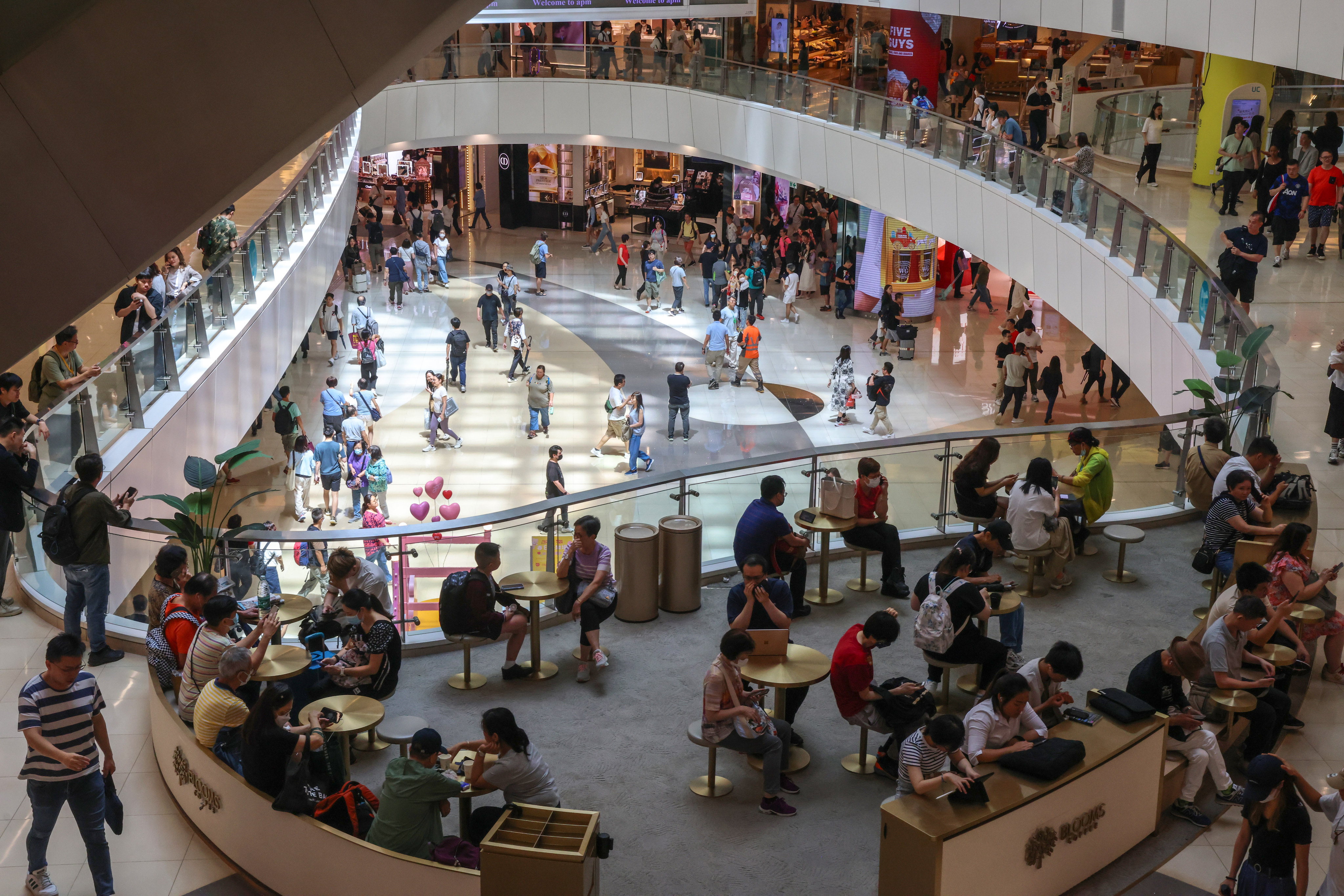 The city’s April retail sales tumbled 14.7 per cent. Photo: Jelly Tse
