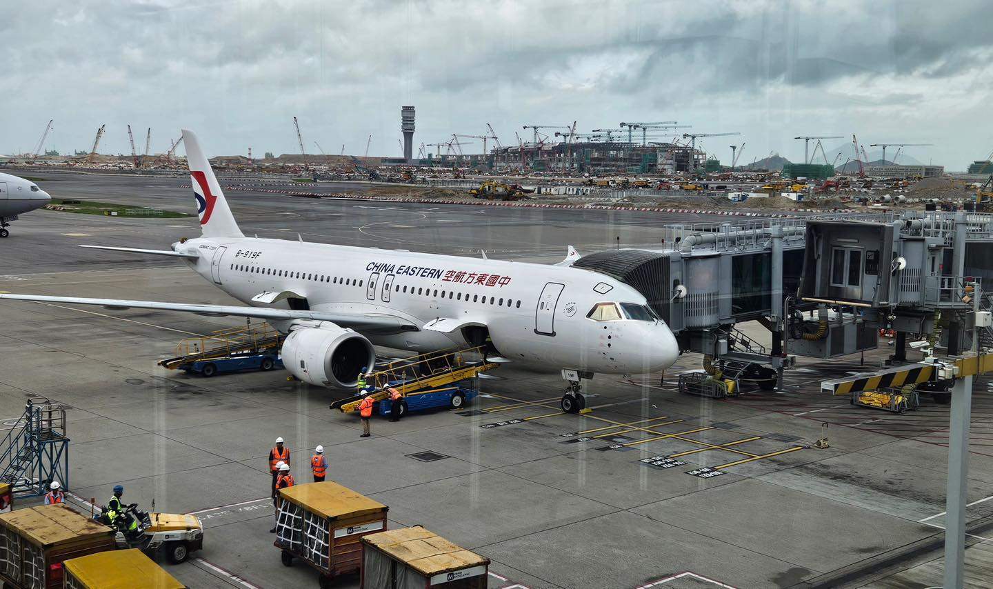 China’s first home-grown narrowbody jet prepares for its first commercial flight from Hong Kong on Saturday. Photo: Facebook/Transport and Logistics Bureau