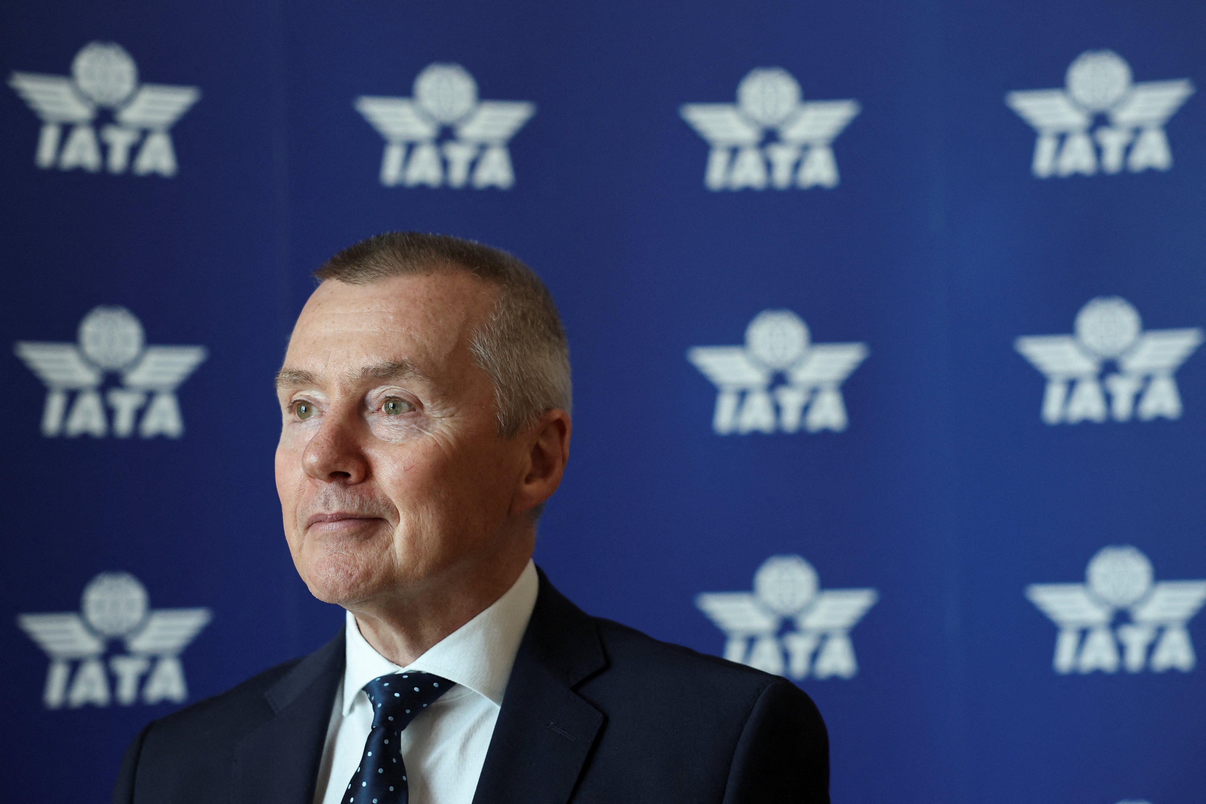 IATA director general Willie Walsh pledges the global airline body will work to improve safety after turbulence incidents. Photo: Reuters