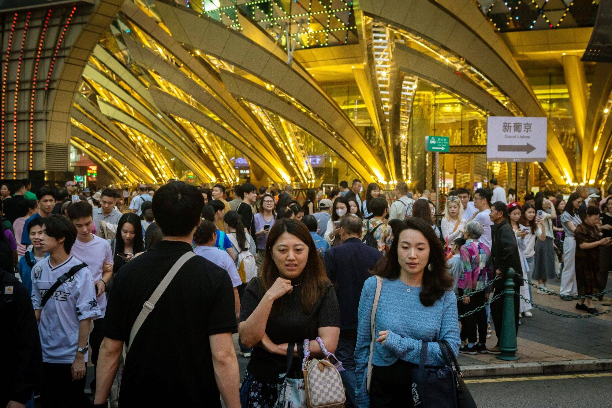 Macau’s gaming revenue last month posted its highest level since the coronavirus outbreak in February 2020. Photo: Bloomberg
