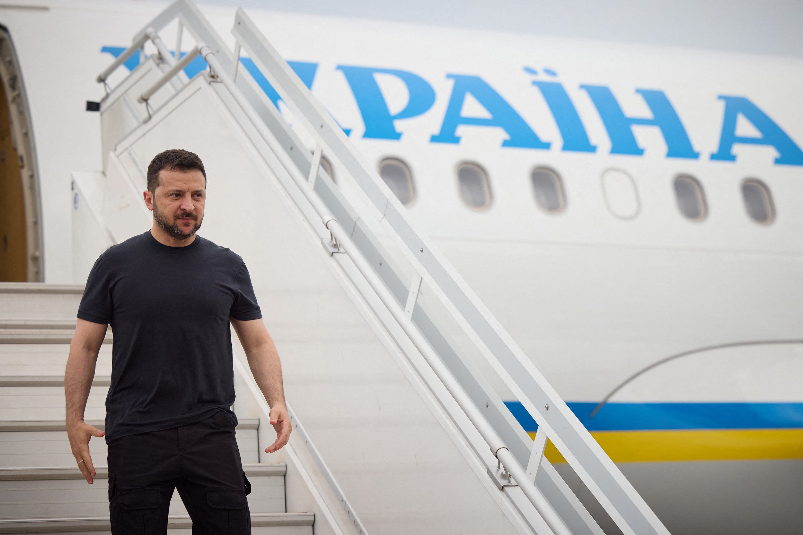 Ukrainian President Volodymyr Zelensky arriving in Singapore to attend the Shangri-La Dialogue on Saturday. Photo: AFP