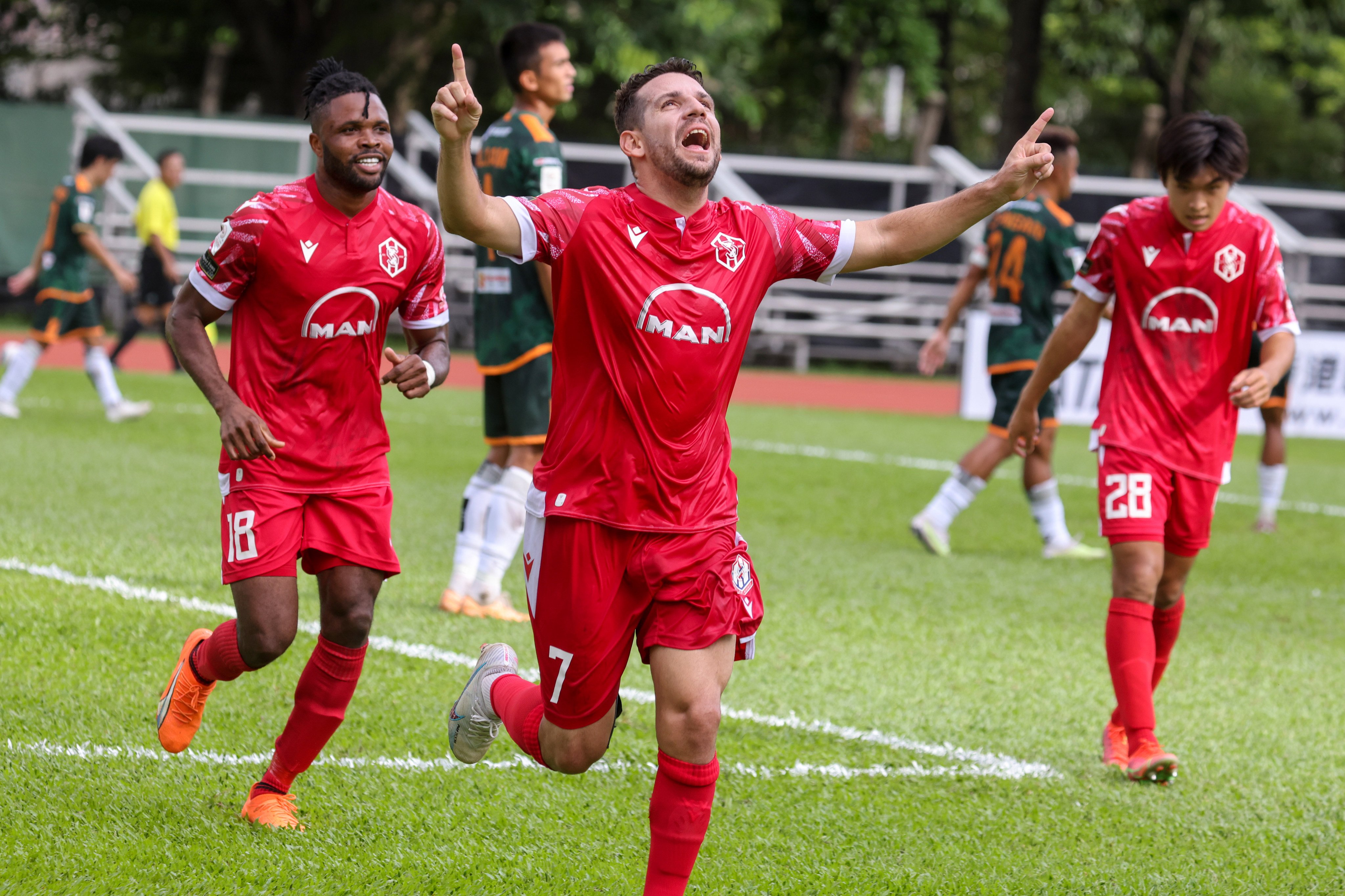 Stefan Pereira (centre) celebrates after scoring for Southern, who released him at the end of the season. Photo: Yik Yeung-man