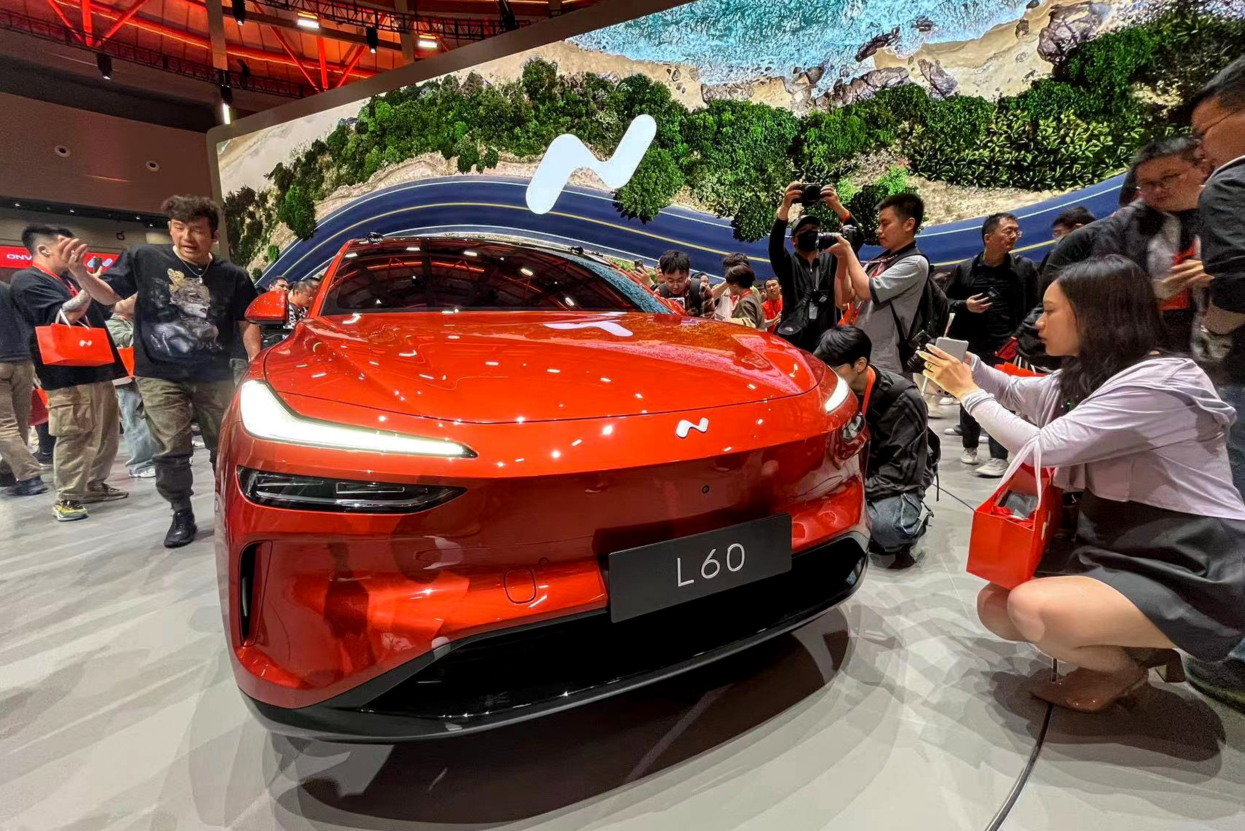 Nio plans to begin mass production and delivery of the L60 (pictured) to mainland customers in September. Photo: Daniel Ren