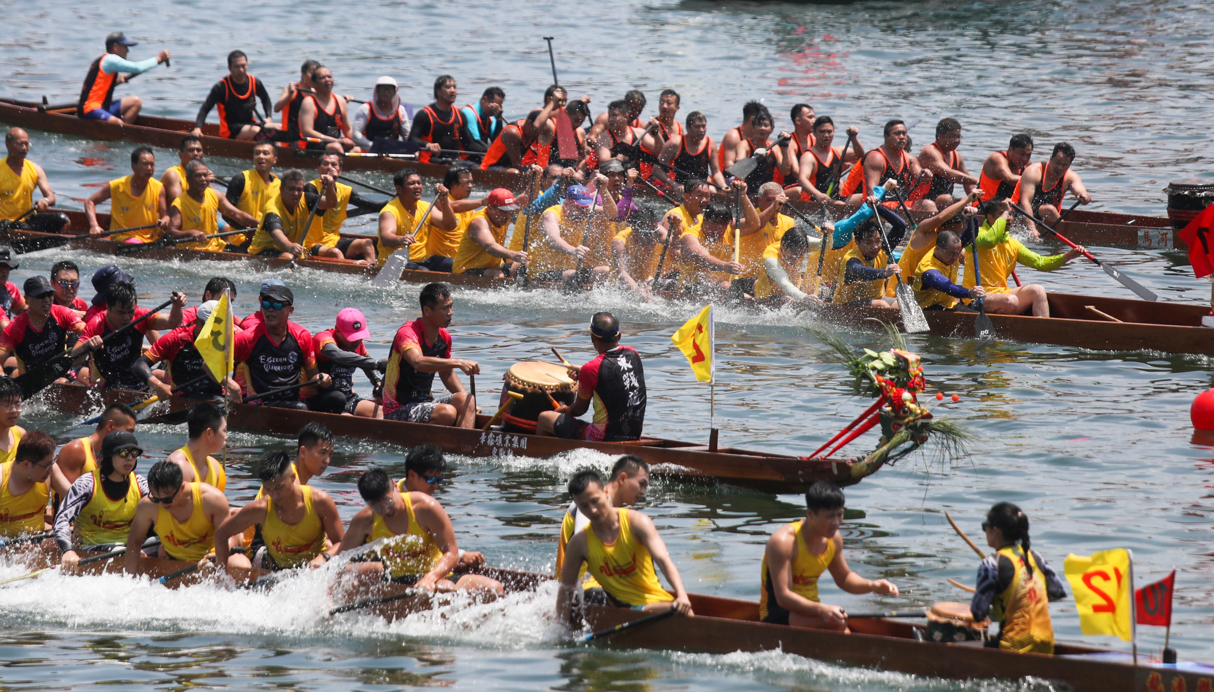 While the annual dragon races draw thousands of spectators, the craft of dragon boat building in Hong Kong is slowly dying. Photo: Xiaomei Chen
