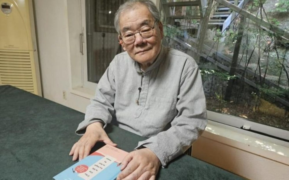 The second half of life is when you can live well because you have the experience from living the first half, author Rhee Kun-hoo (above) says.
Photo: The Korea Times