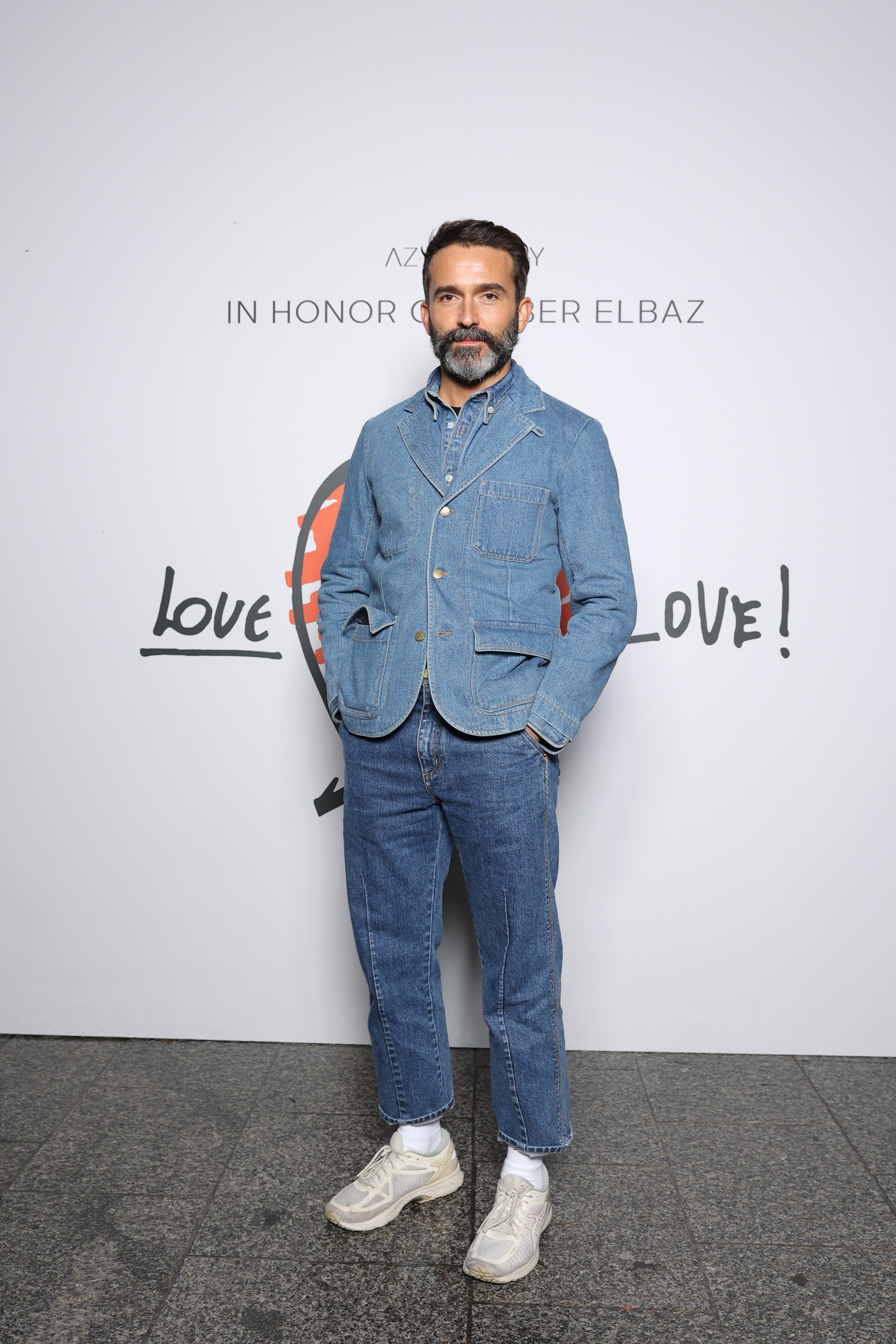Daniel Roseberry layers up with triple denim, on the red carpet back in 2021. Photo: Getty Images