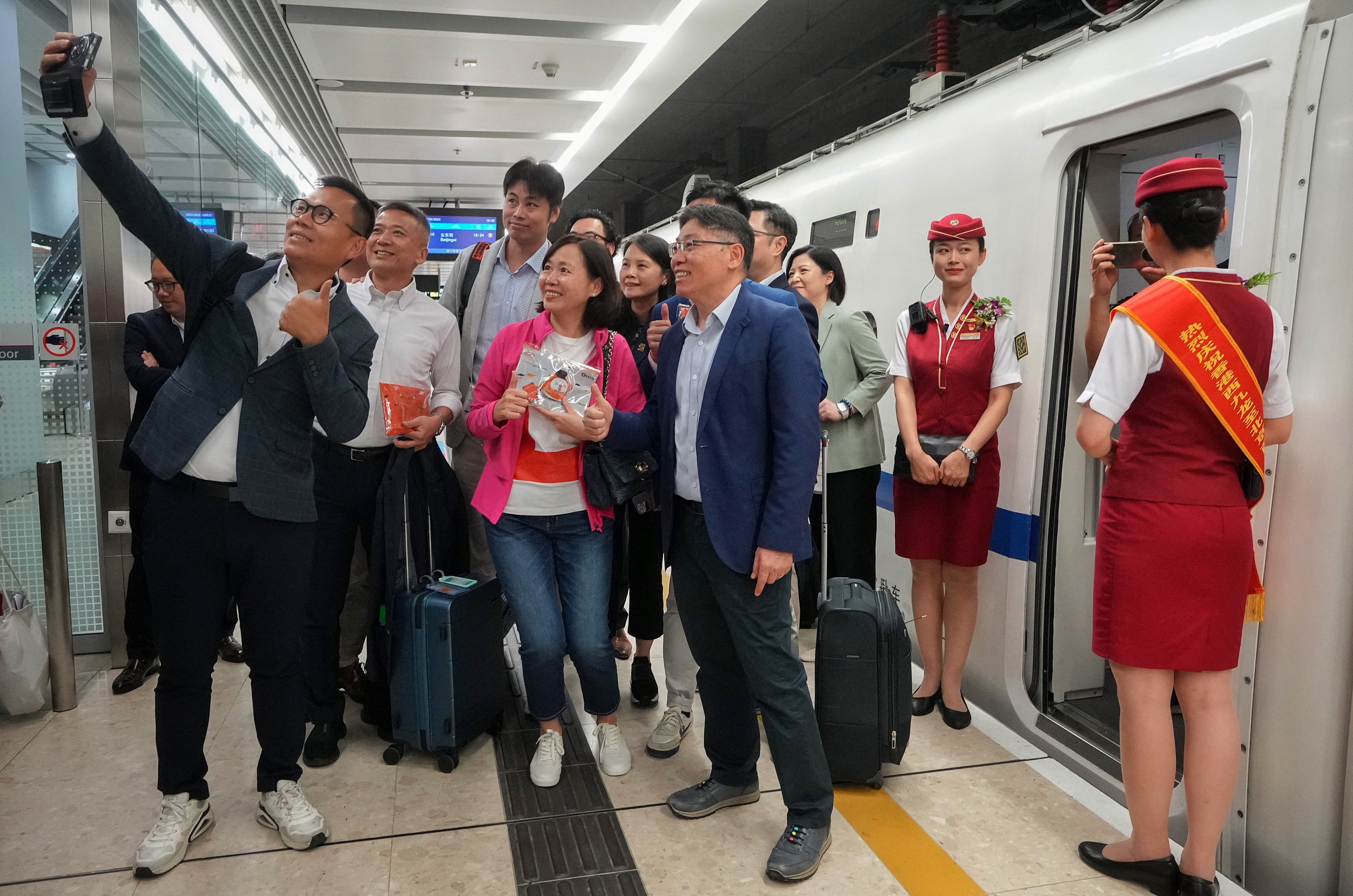 The service to Beijing is expected to take about 12½ hours, while the train to Shanghai has a travel time of around 11 hours. Photo: Elson Li