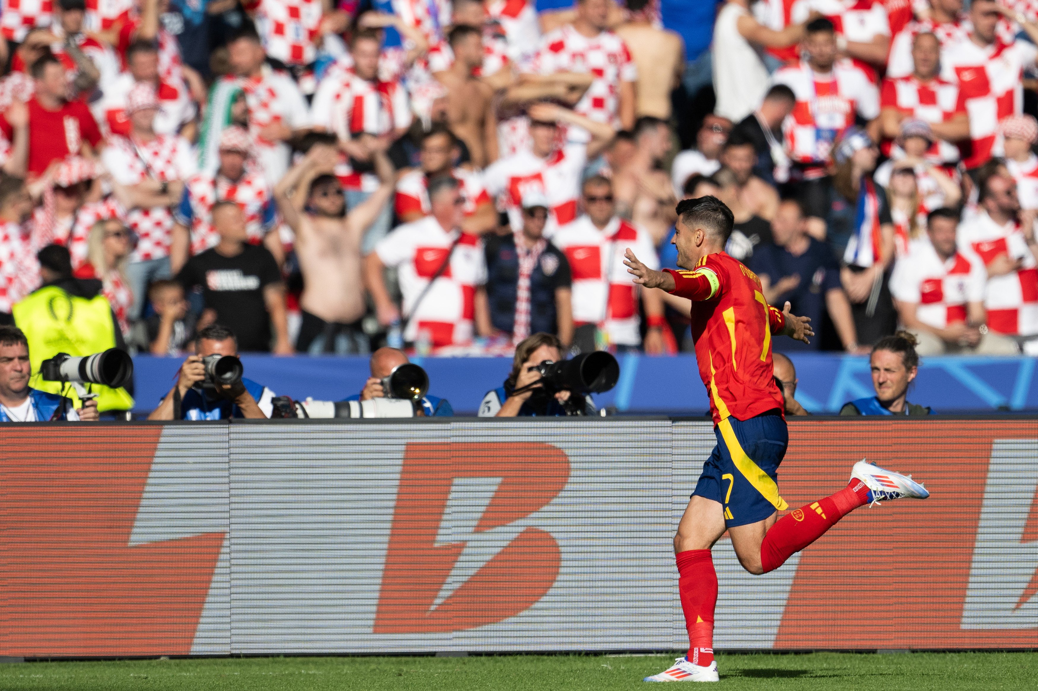 Alvaro Morata celebrates after opening the scoring during Spain’s victory over Croatia at Euro 2024. Photo: Xinhua