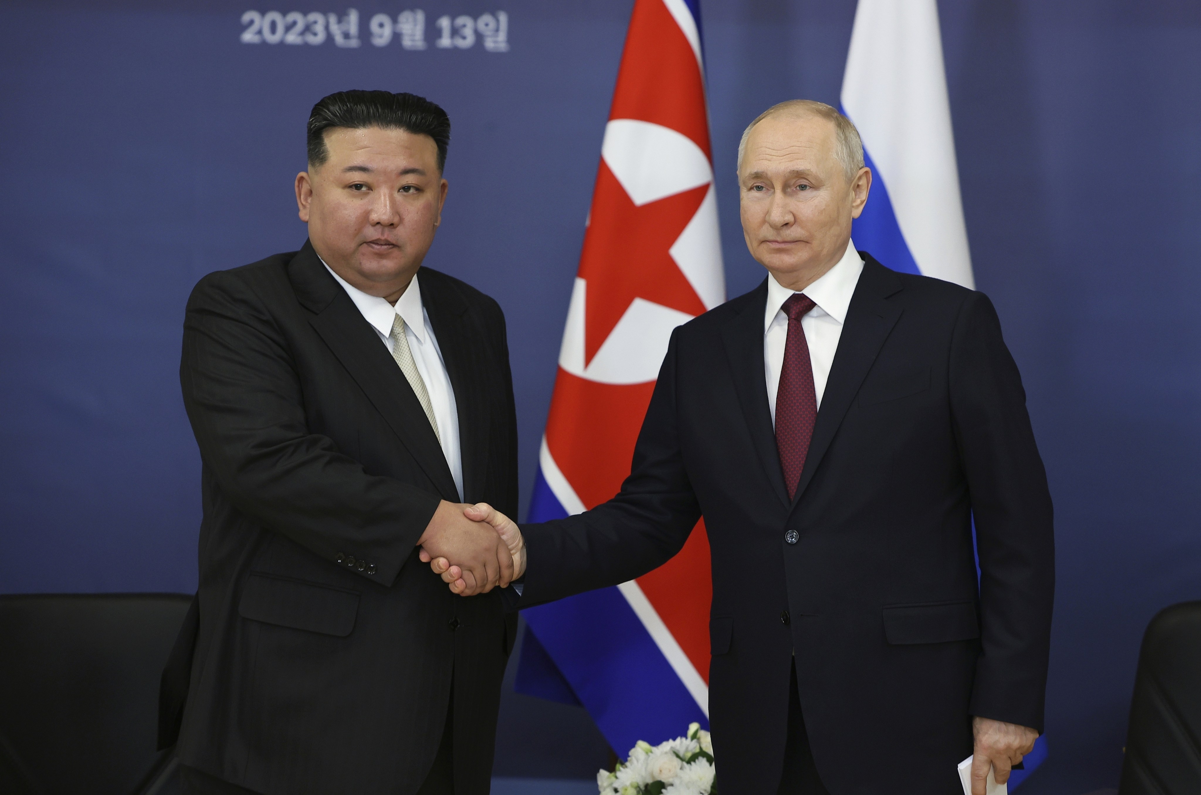 Russian President Vladimir Putin and North Korea’s Kim Jong-un shake hands during a meeting in Russia last year. Photo: AP