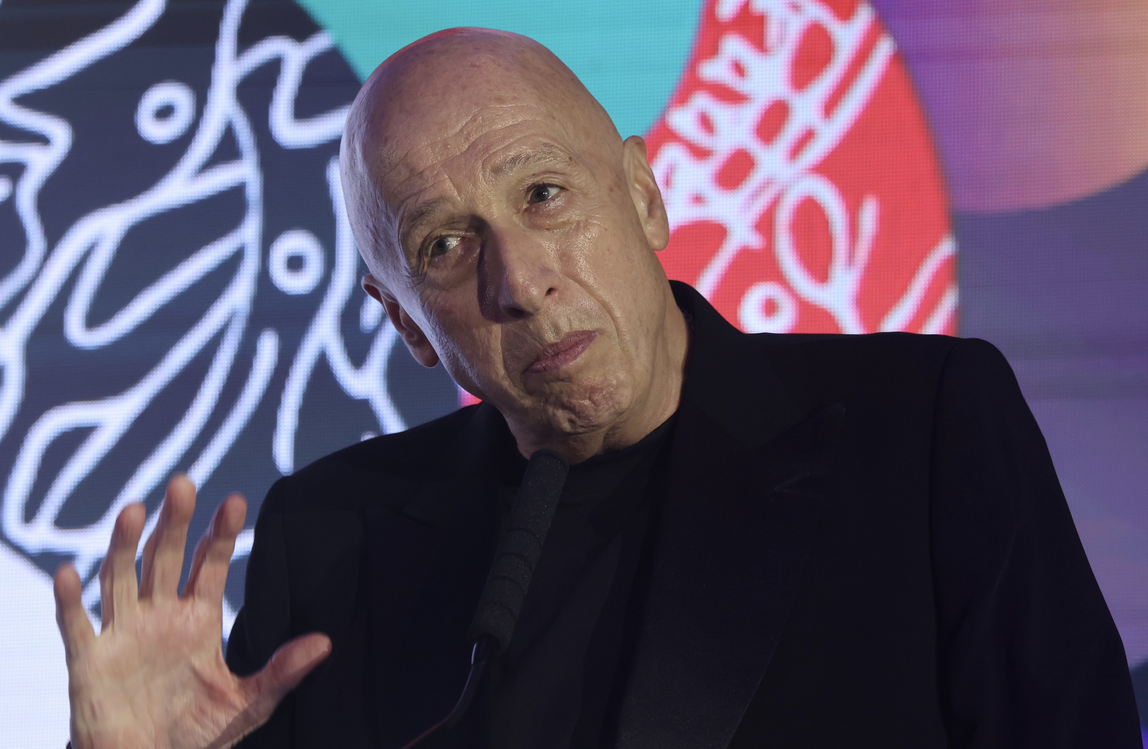 Chairman of LKF group Allan Zeman, seen in 2002, has spoken out against Hong Kong’s exclusive American Club demanding high fees from non-American members. Photo: SCMP.