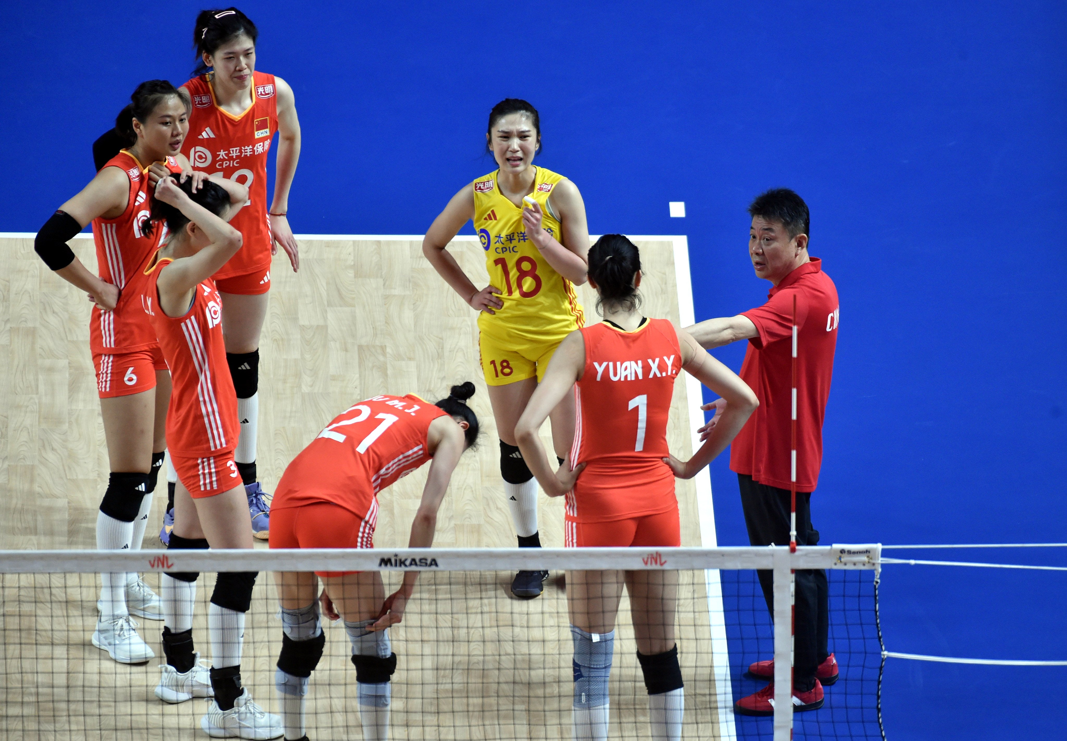 China’s women’s volleyball team qualified for the Paris Olympics and will look to improve on their showing in Tokyo three years ago. Photo: Xinhua