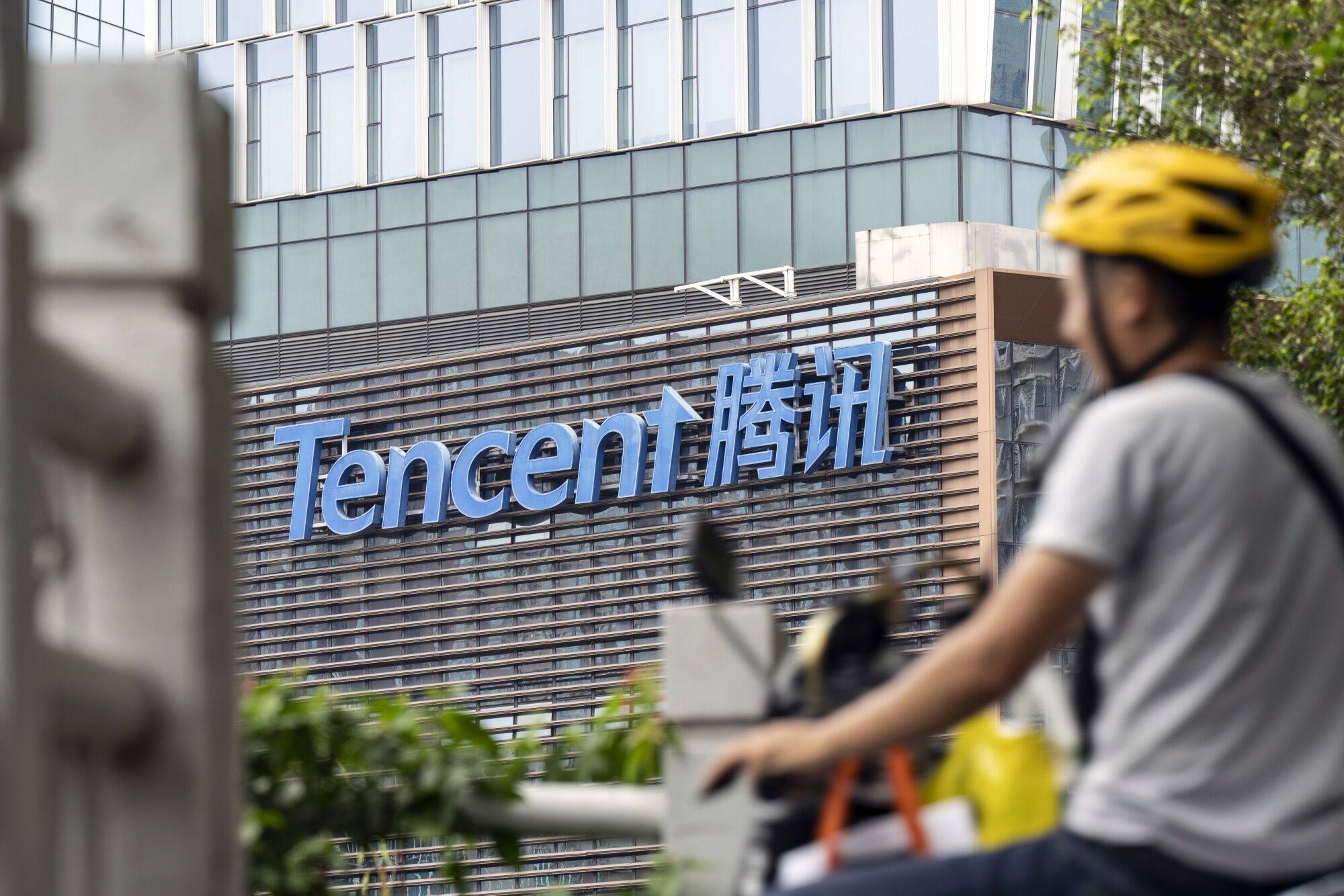 Tencent Holdings’ headquarters building in Shenzhen, China. Bellwethers like Tencent have led a tech-stock rebound as Beijing pivoted from a wide regulatory crackdown to focus on bolstering the economy. Photo: Bloomberg