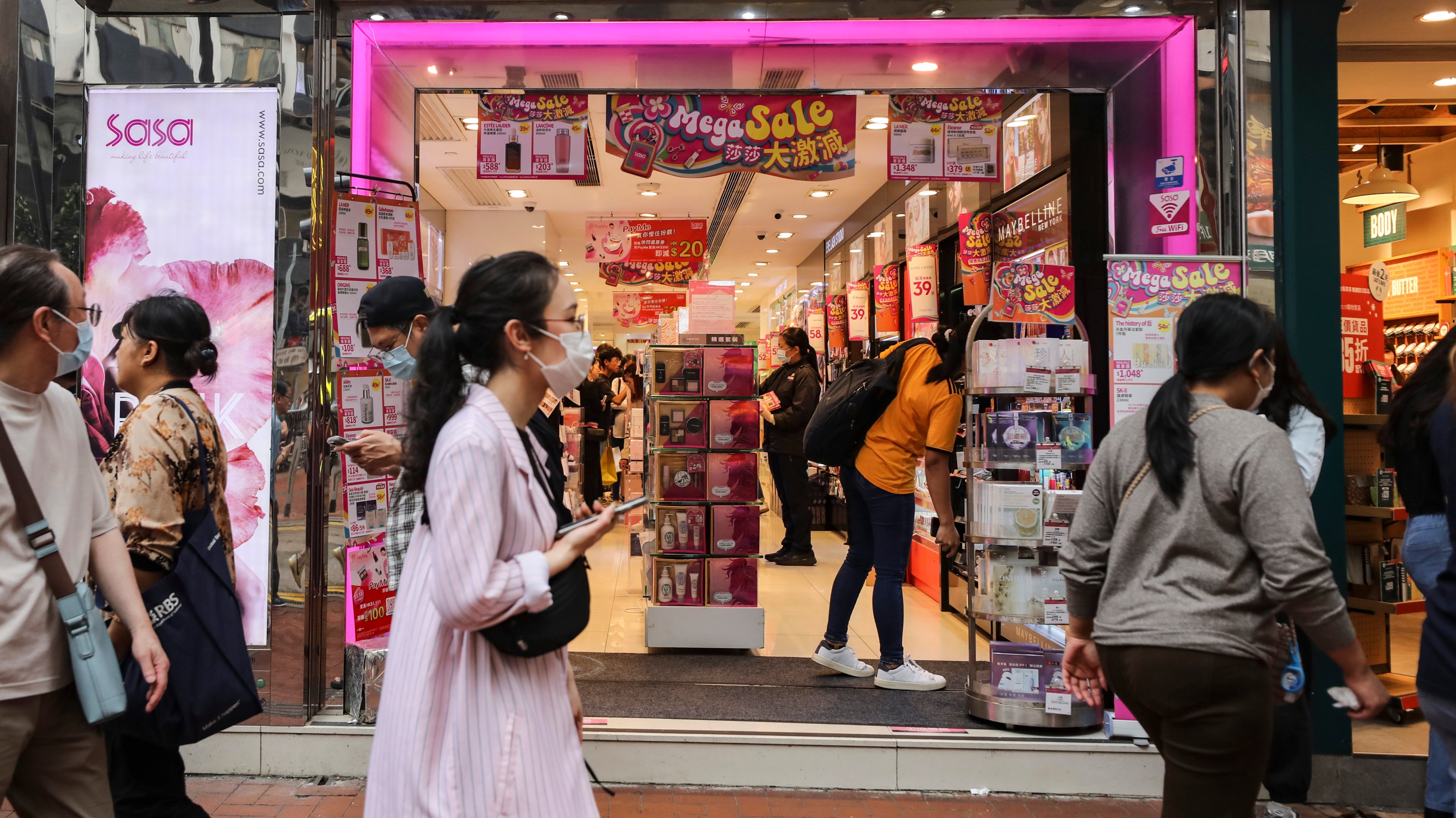 The cosmetics chain reported a gain of 276 per cent in earnings to HK$218.9 million (US$28 million) for the year ended March 31. Photo: Xiaomei Chen